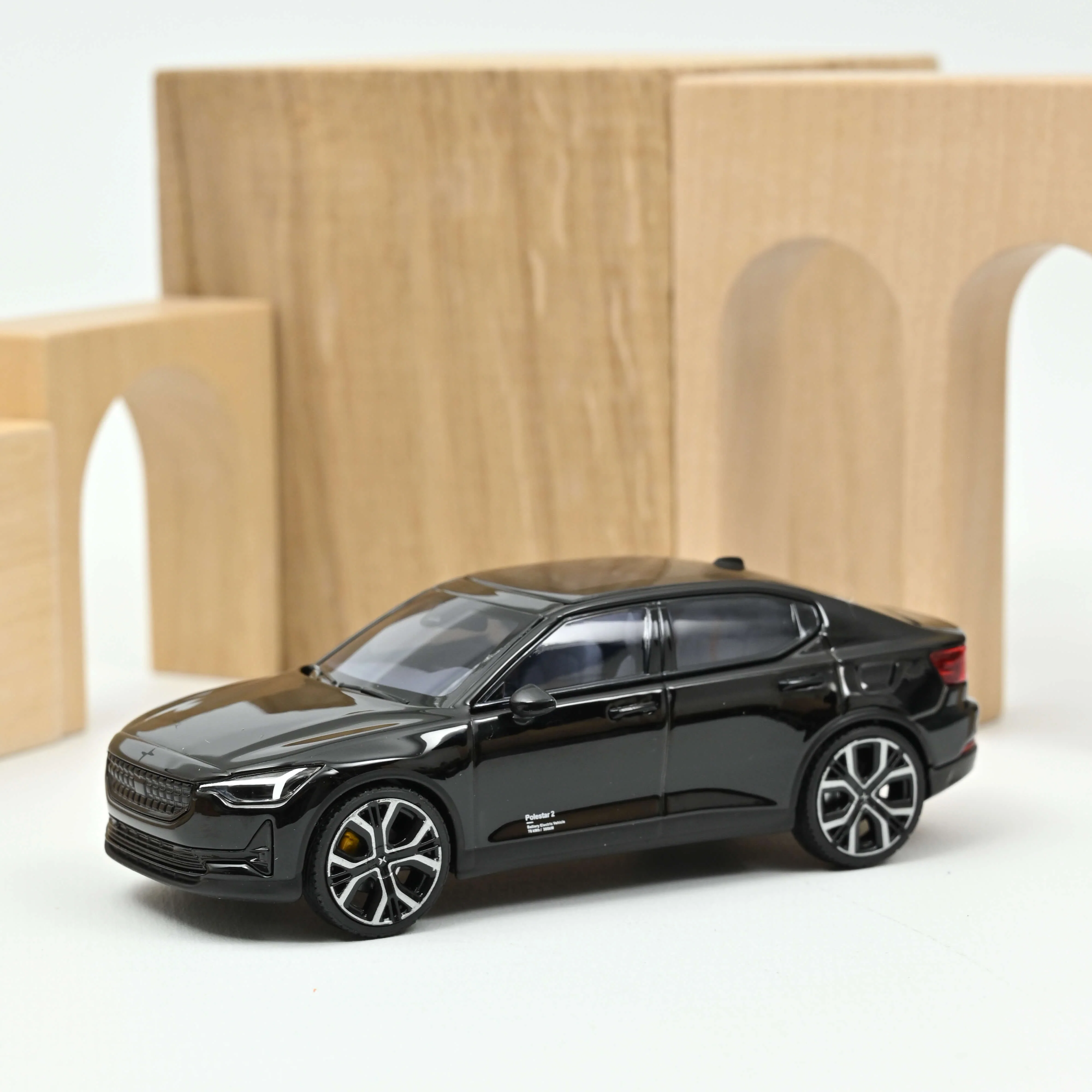 Polestar 2 2021 Vide 1/43