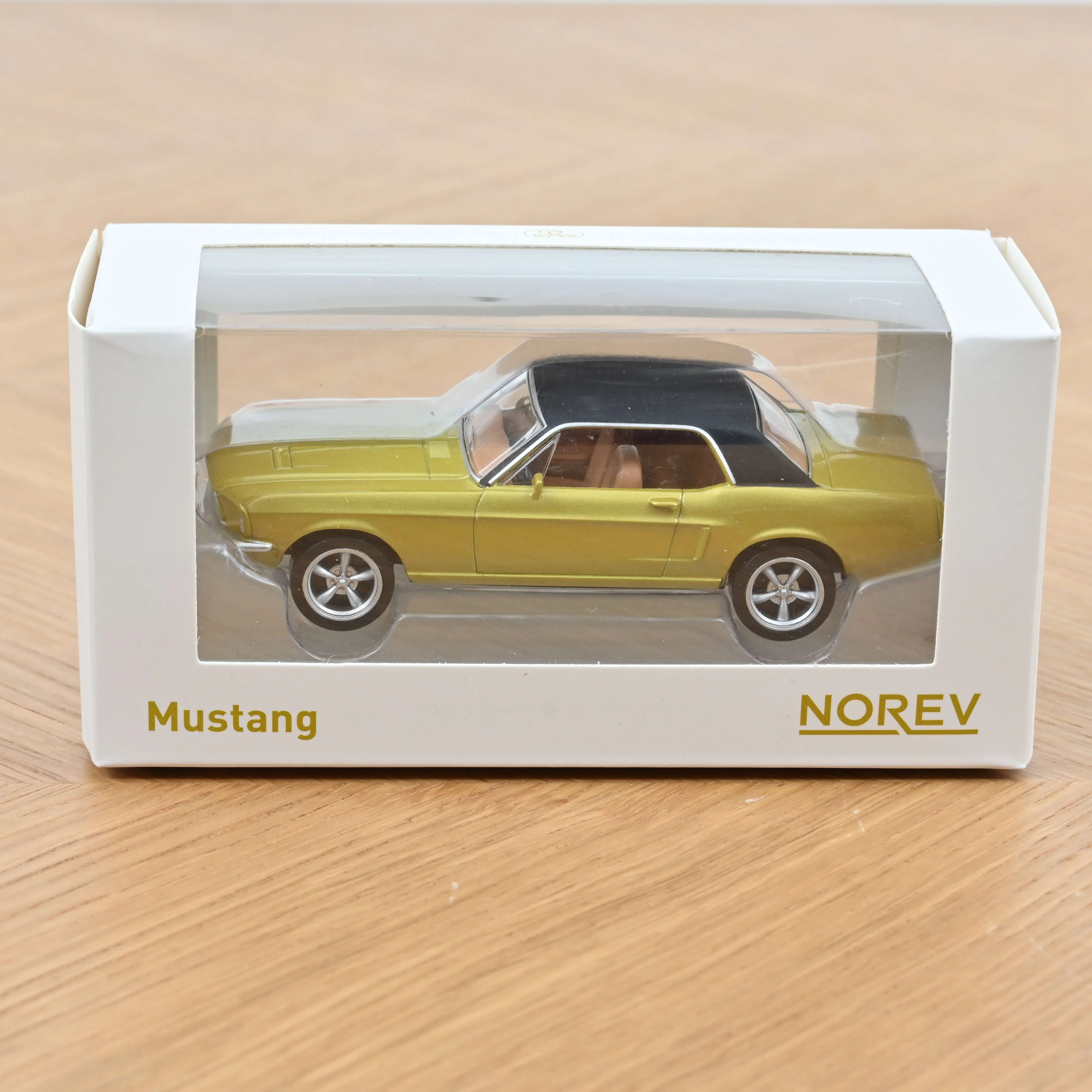 Ford Mustang Coupé 1968 Or Jet-car 1/43 - Image 2