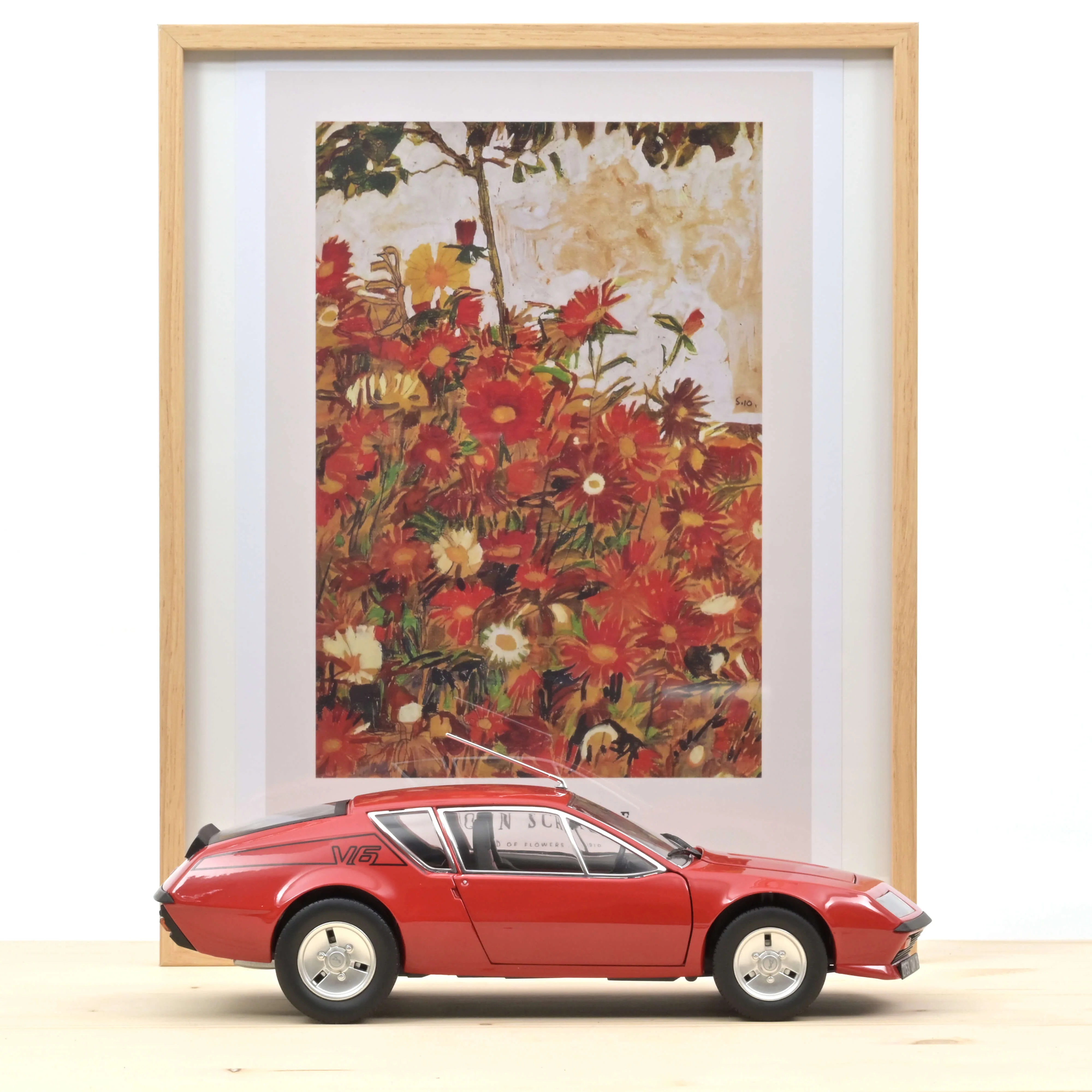 Alpine A310 V6 1979 Rouge avec déco V6 1/18 - 200pcs - Image 2