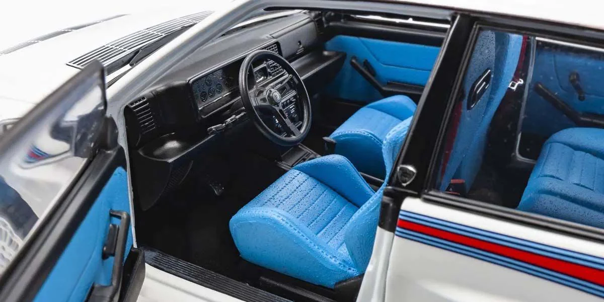 Lancia Delta HF Integrale 6 Blanc 1/18 - Image 6