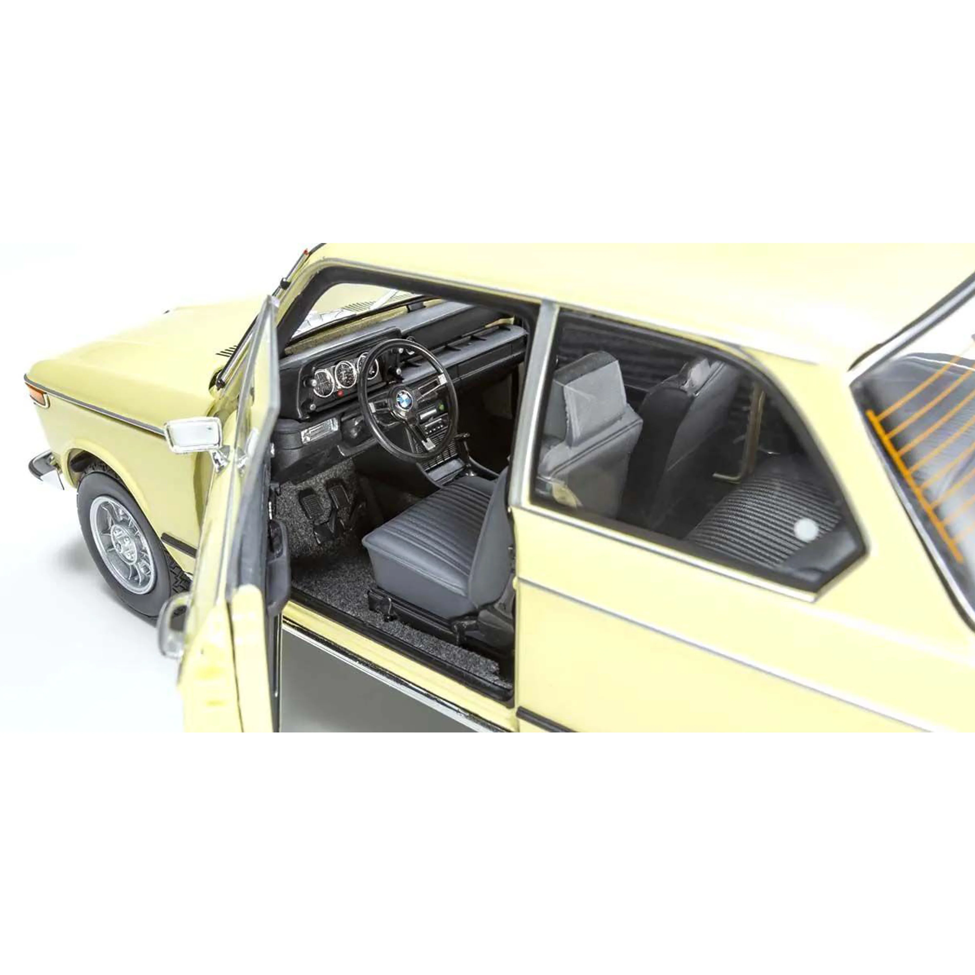 BMW 2002 tii Beige 1/18 - Image 5