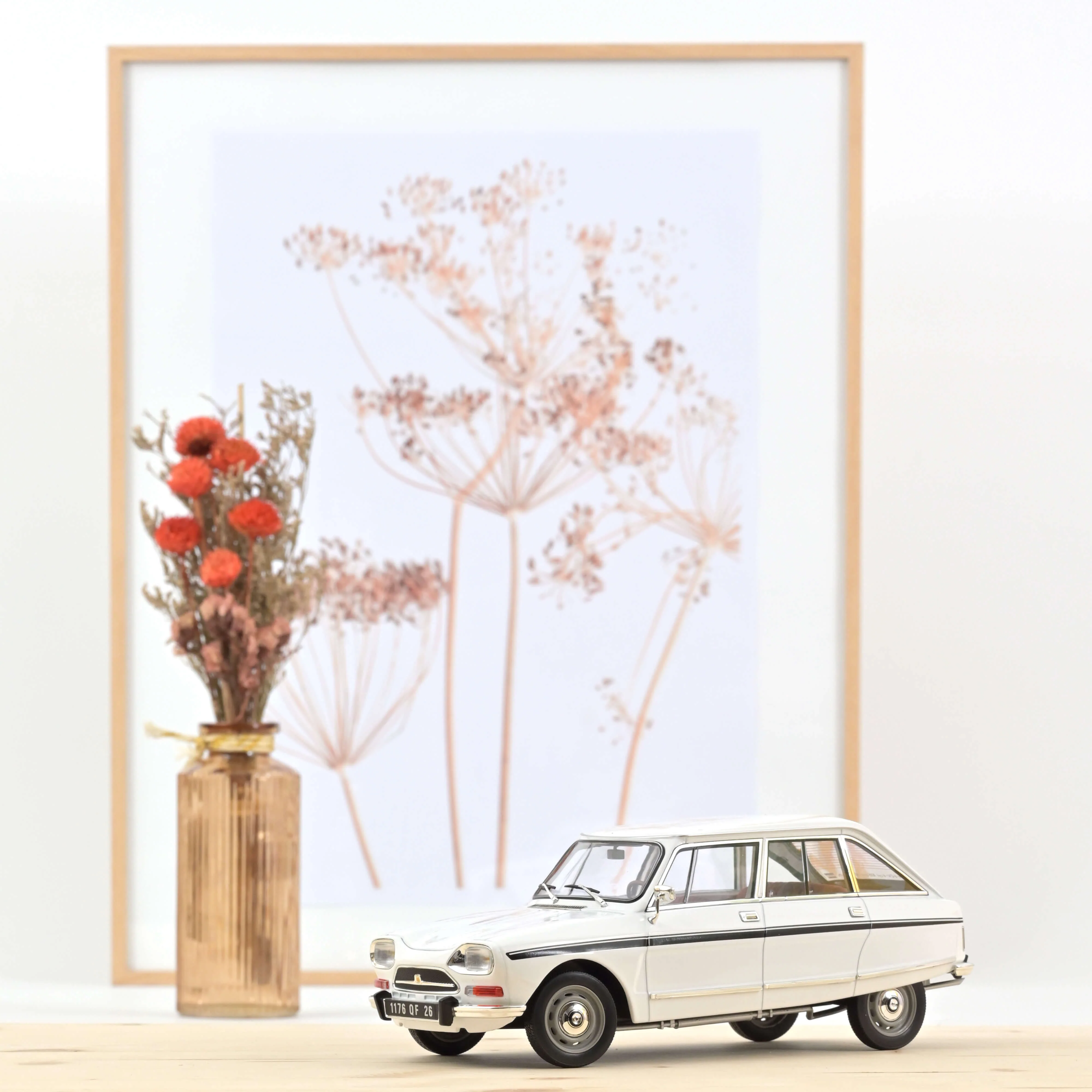 Miniature 1