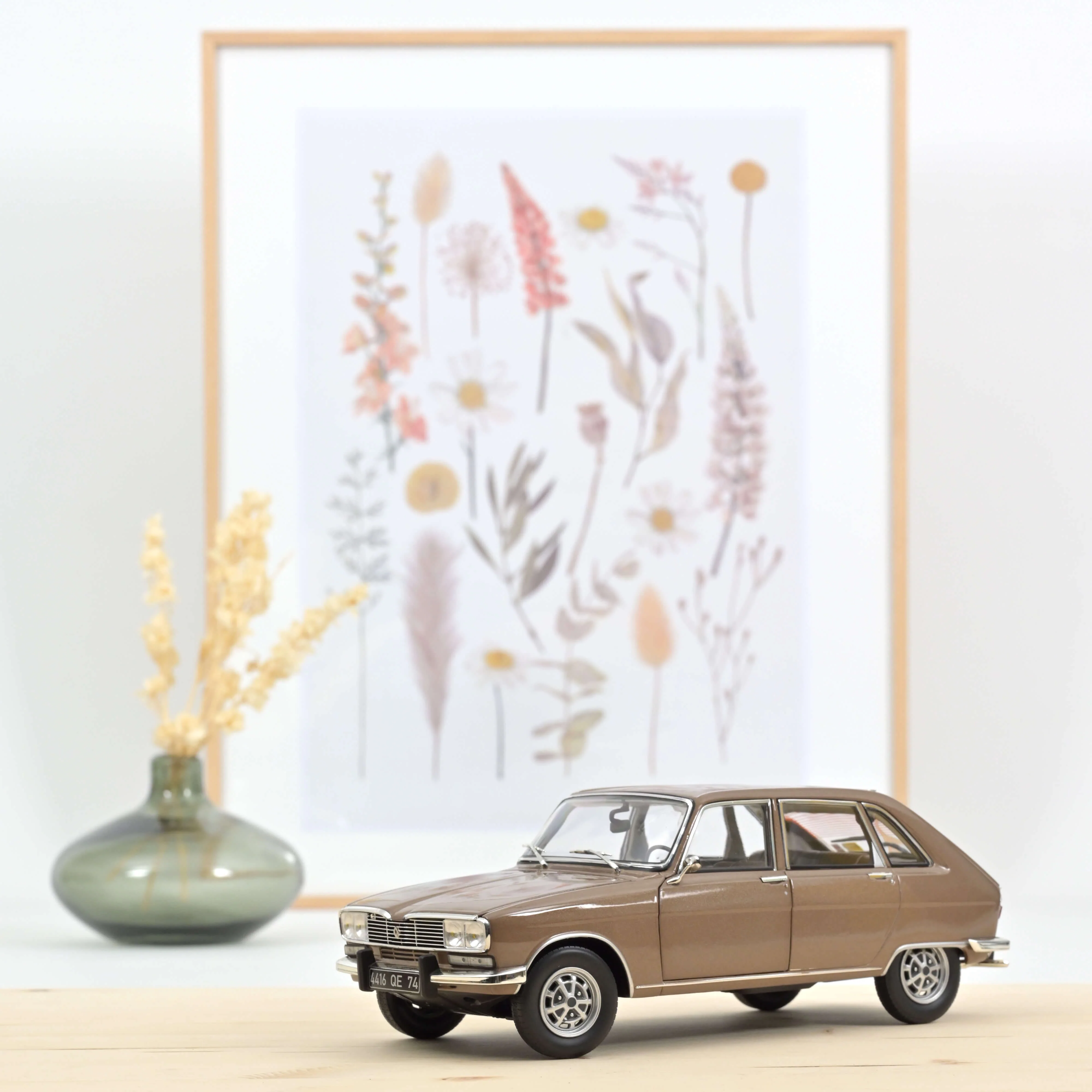 Miniature 1