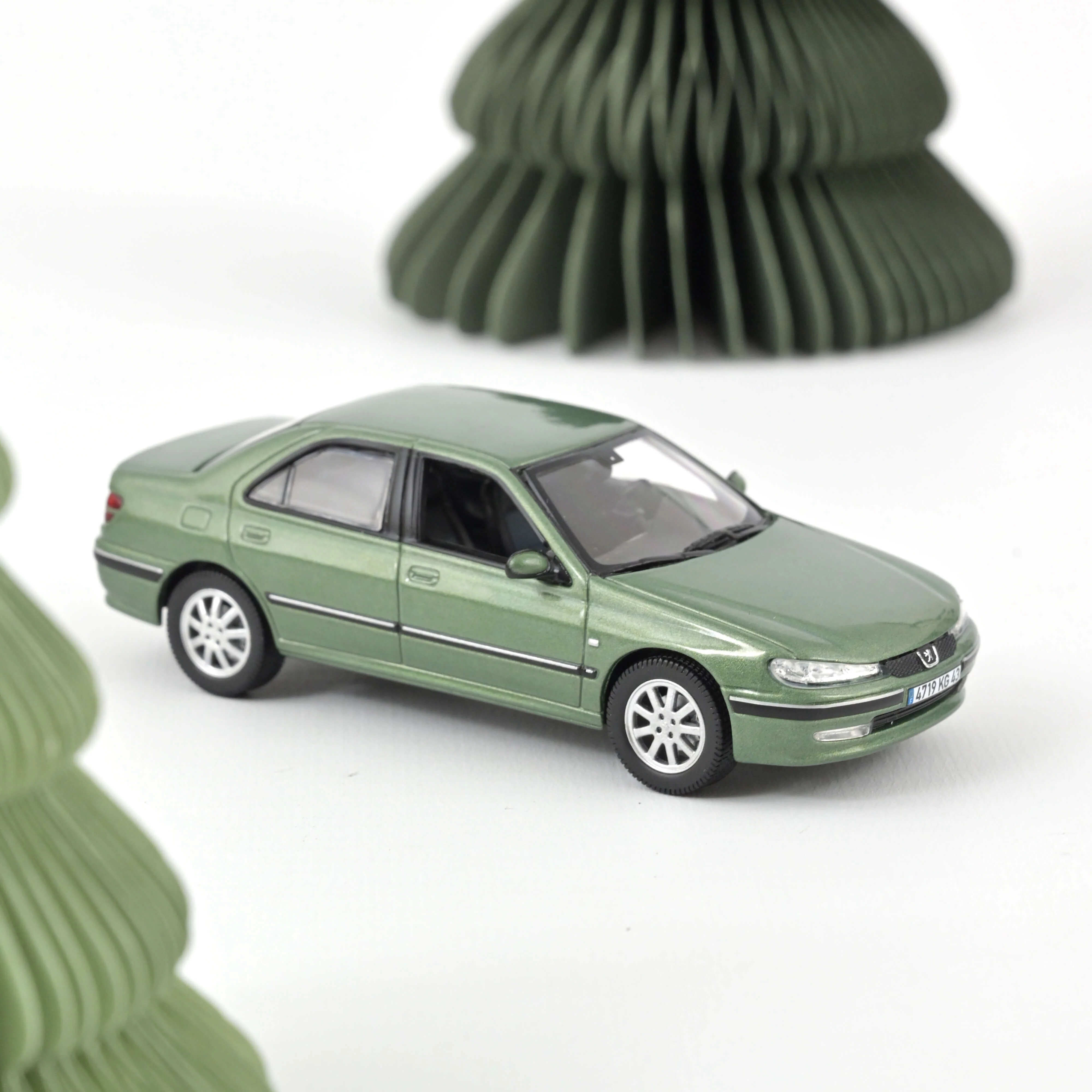 Peugeot 406 2002 Come Vert 1/43
