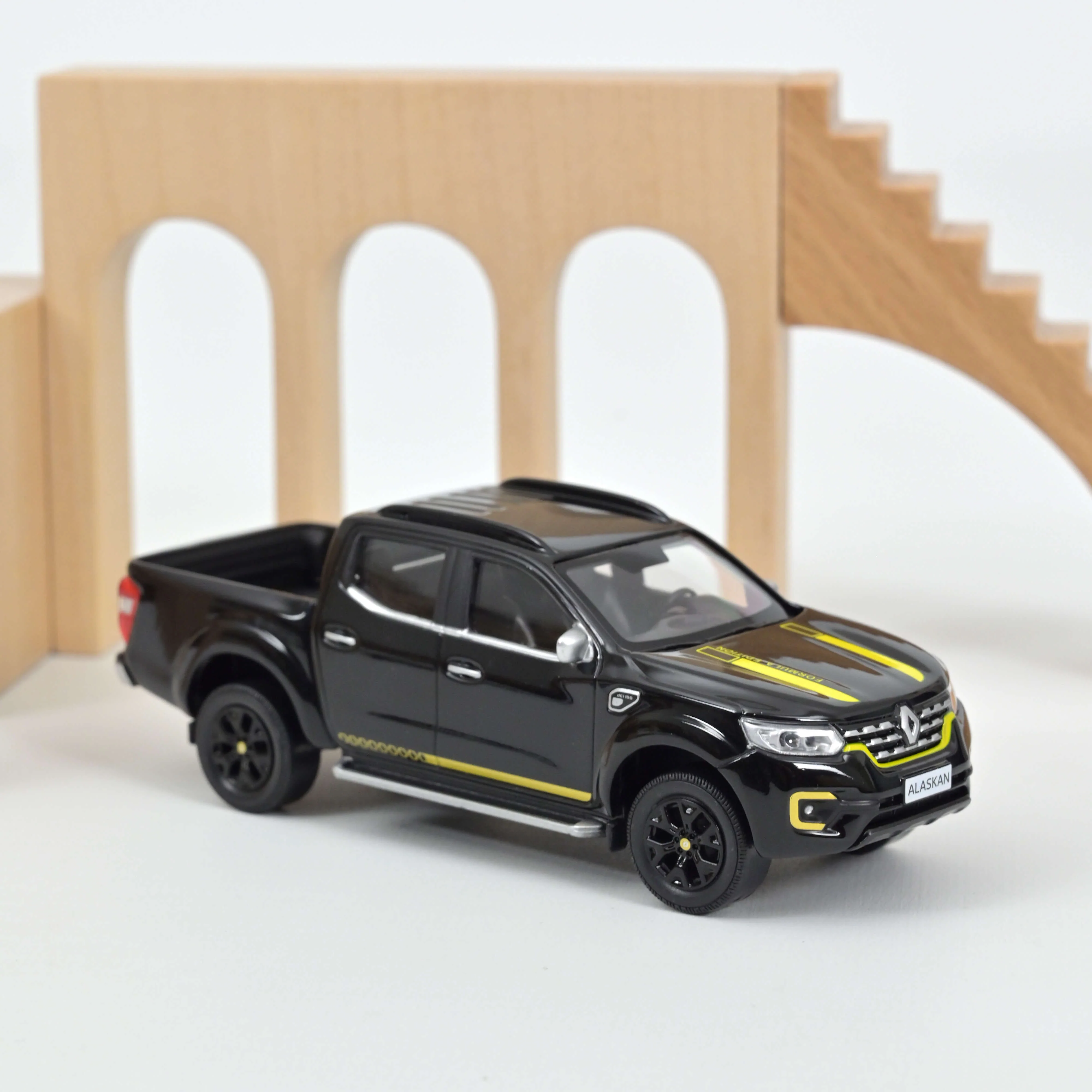 Renault Alaskan 2018 Formula Edition 1/43