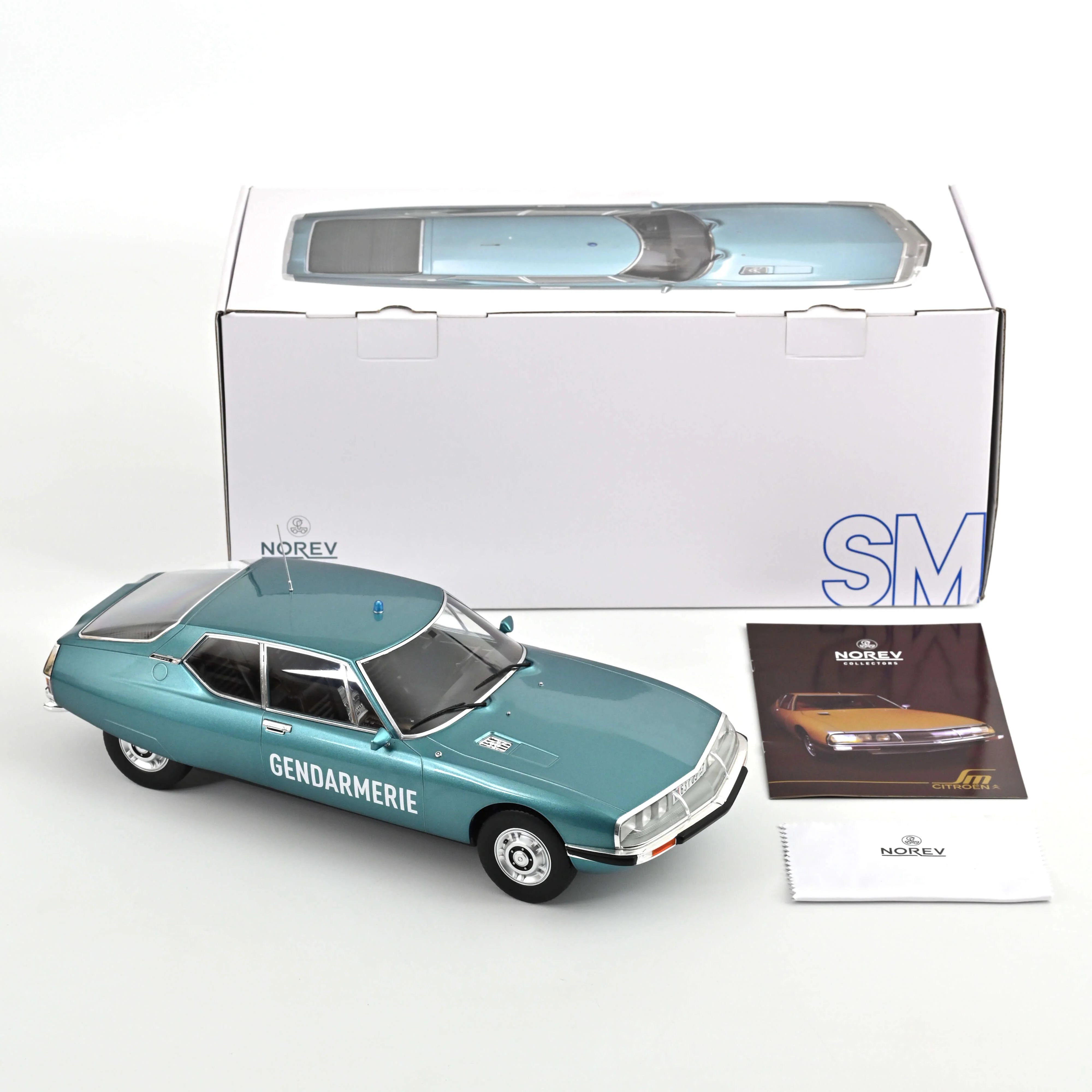 Citroën SM 1973 Gendarmerie 1/12 - Image 6