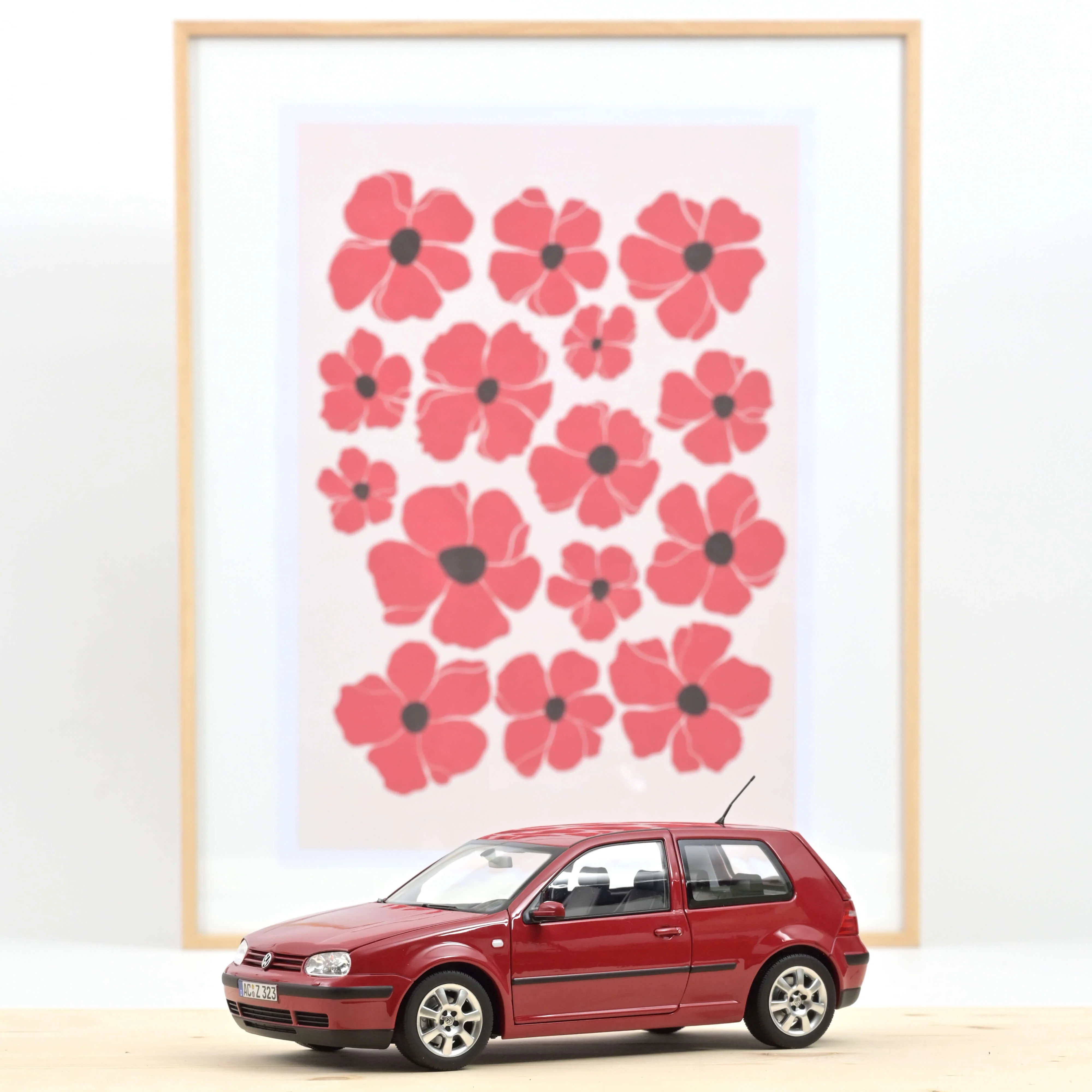 VW Golf 2002 Rouge 1/18