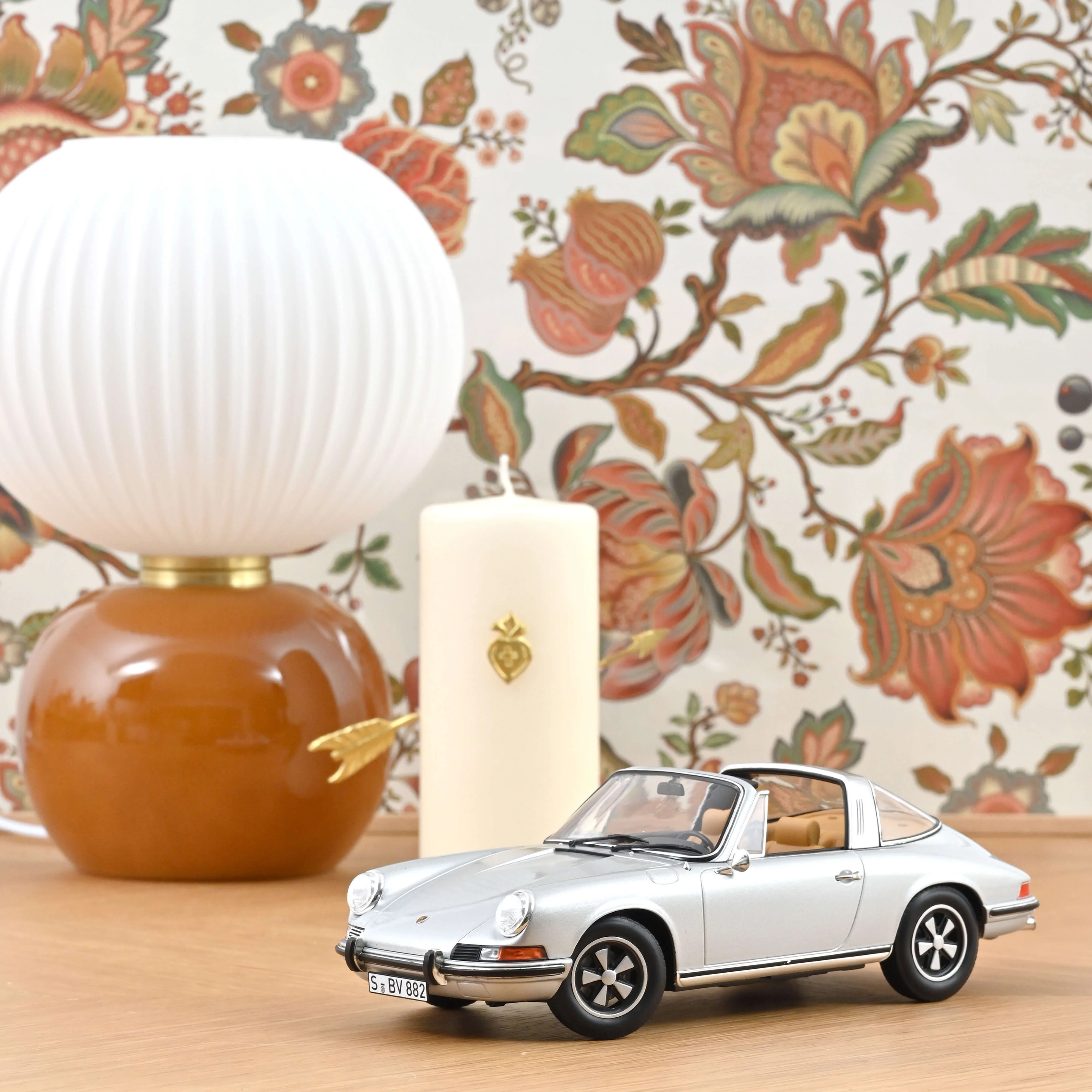 Porsche 911 E Targa 1969 Argent 1/18 - 400pcs