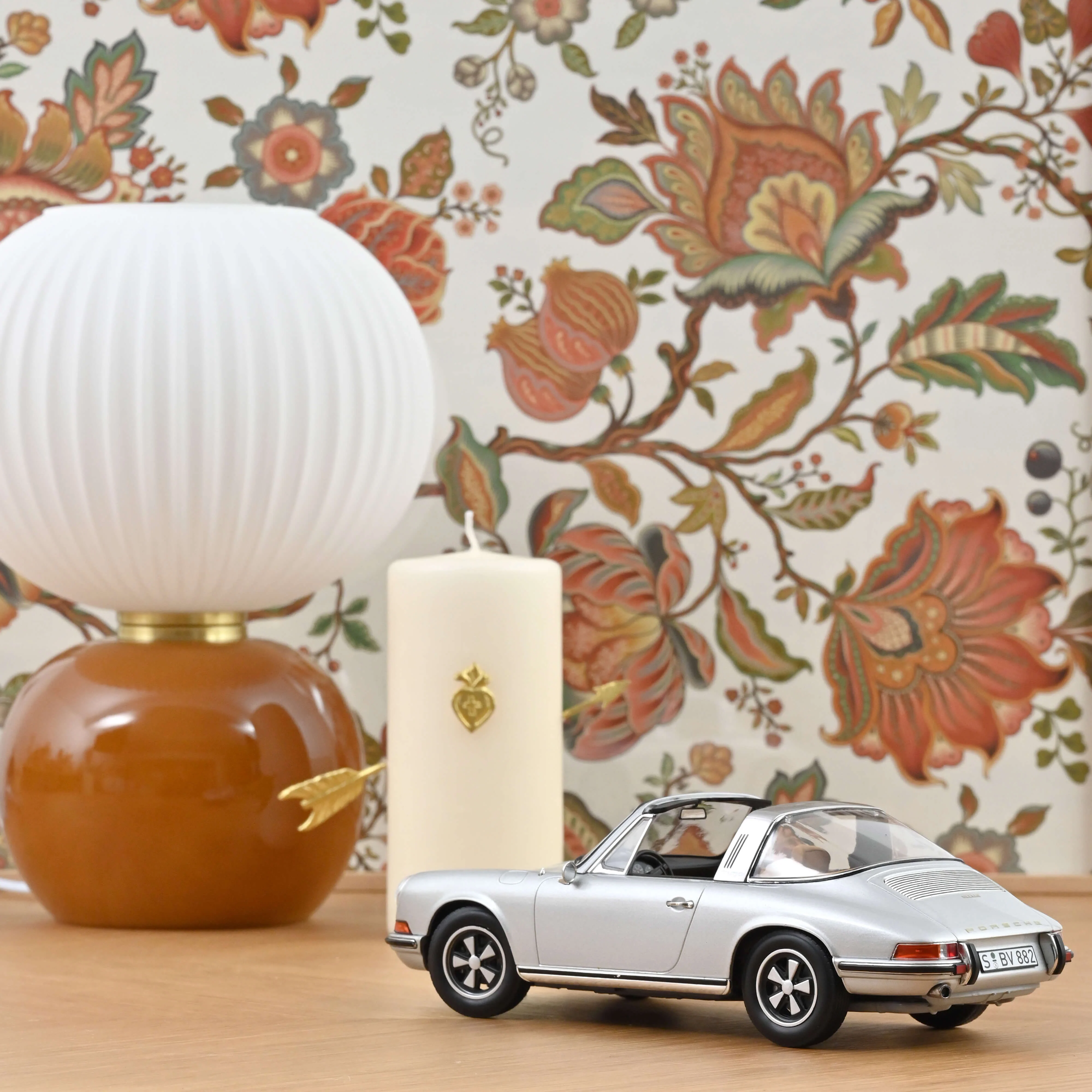 Porsche 911 E Targa 1969 Argent 1/18 - 400pcs - Image 3