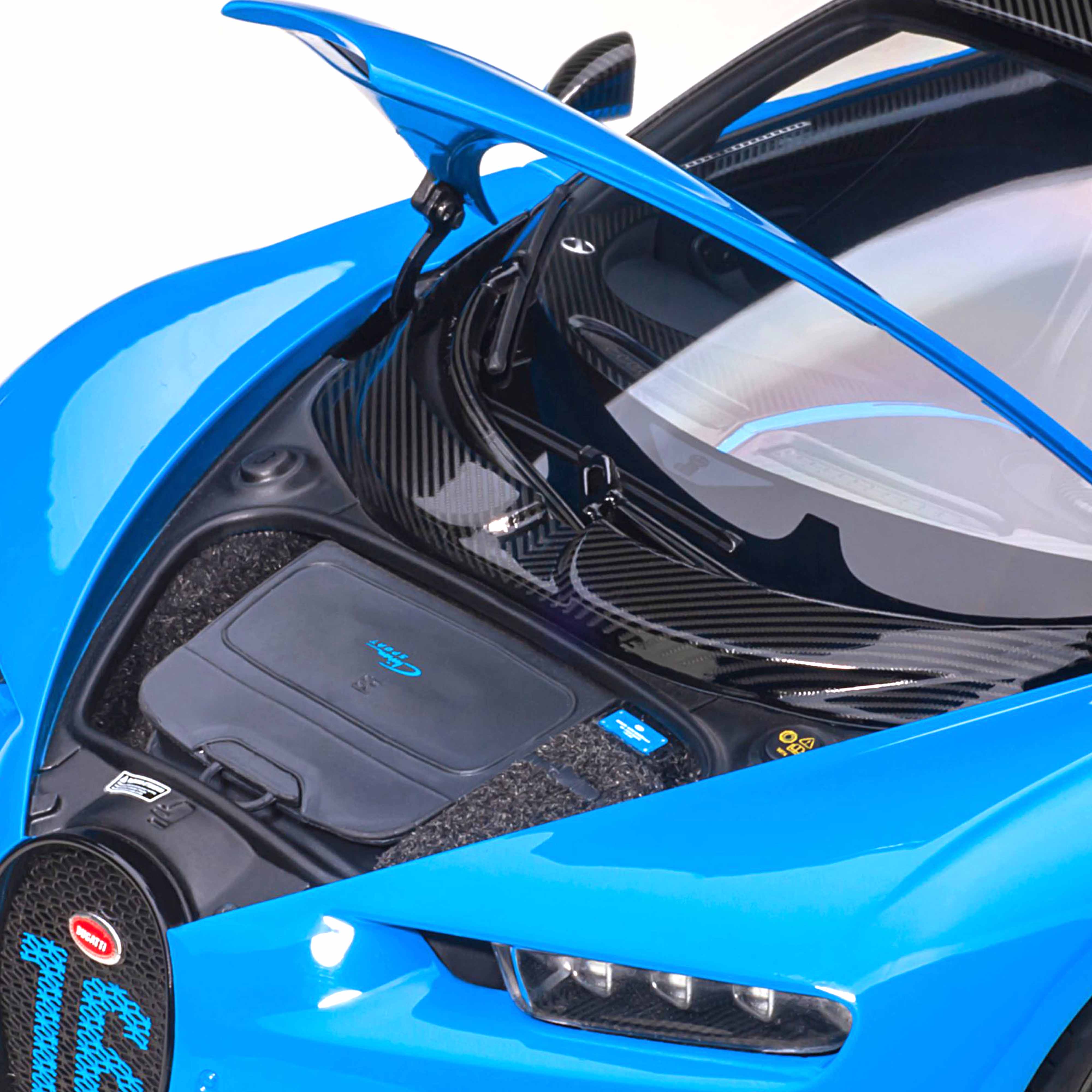 Bugatti Chiron Sport 2019 Bleu roi/Carbone 1/18 - Image 5