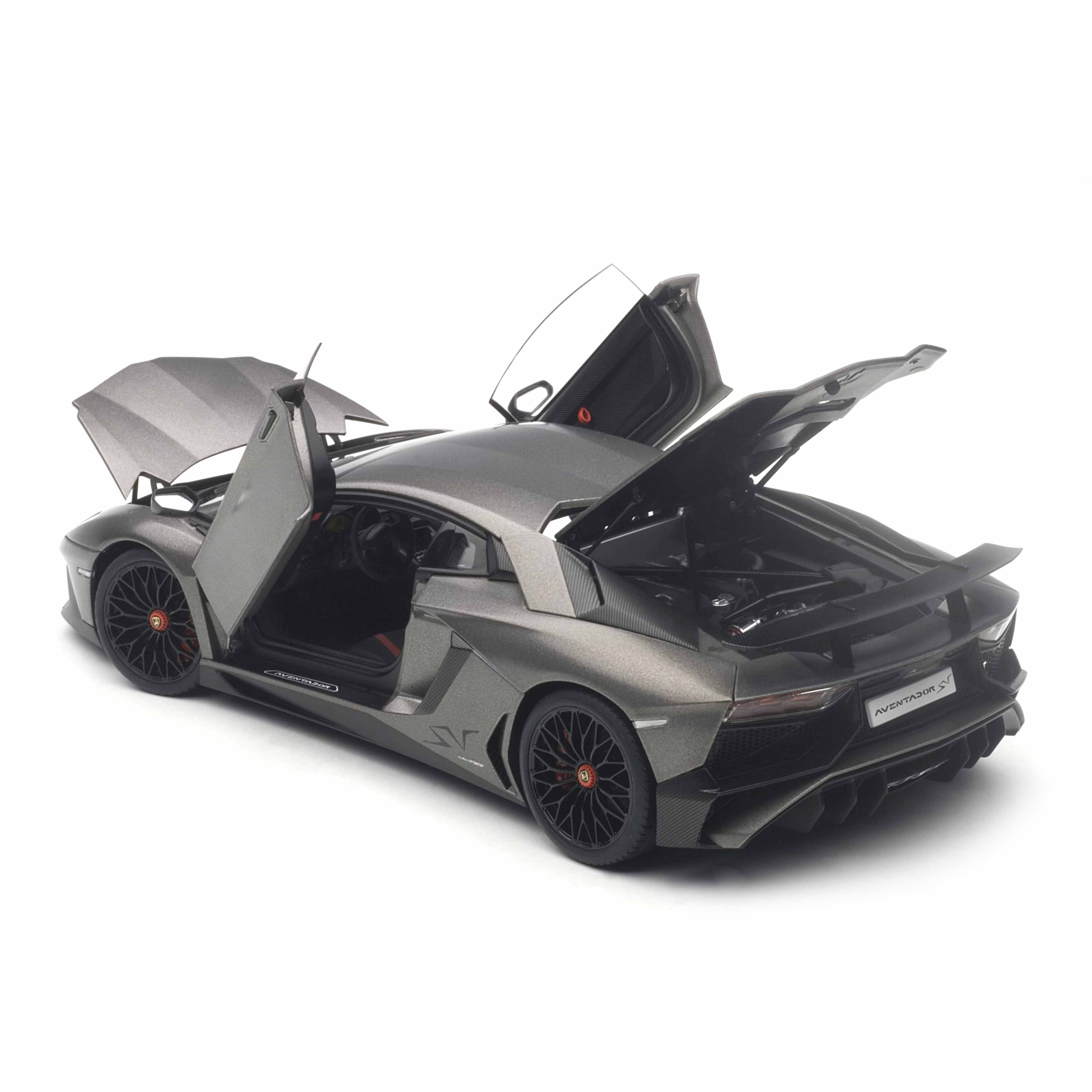 Lamborghini Aventador LP750-4 SV 2015 Gris Titan/Gris Mat 1/18 - Image 7