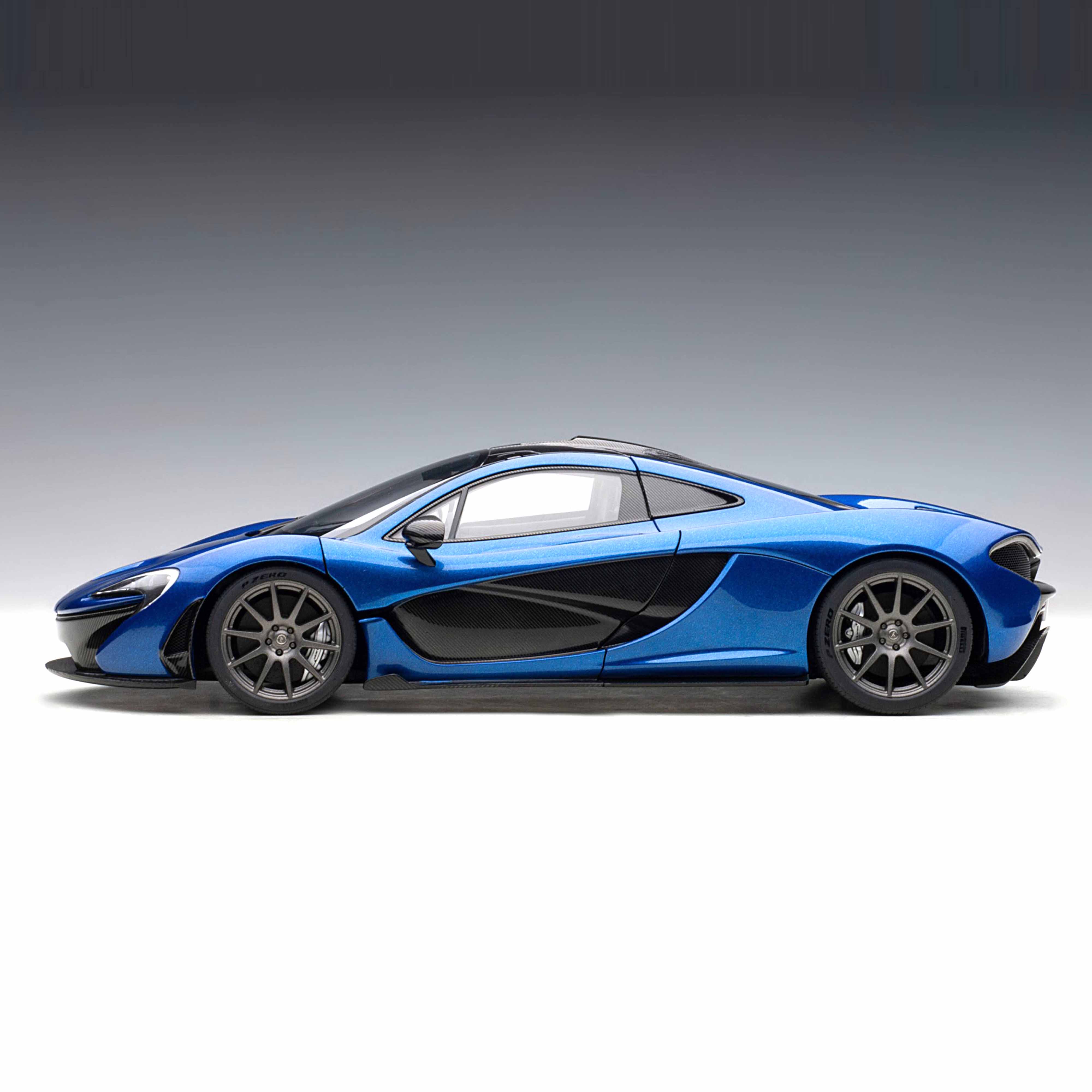 McLaren P1 2013 Bleu Azur 1/18 - Image 3