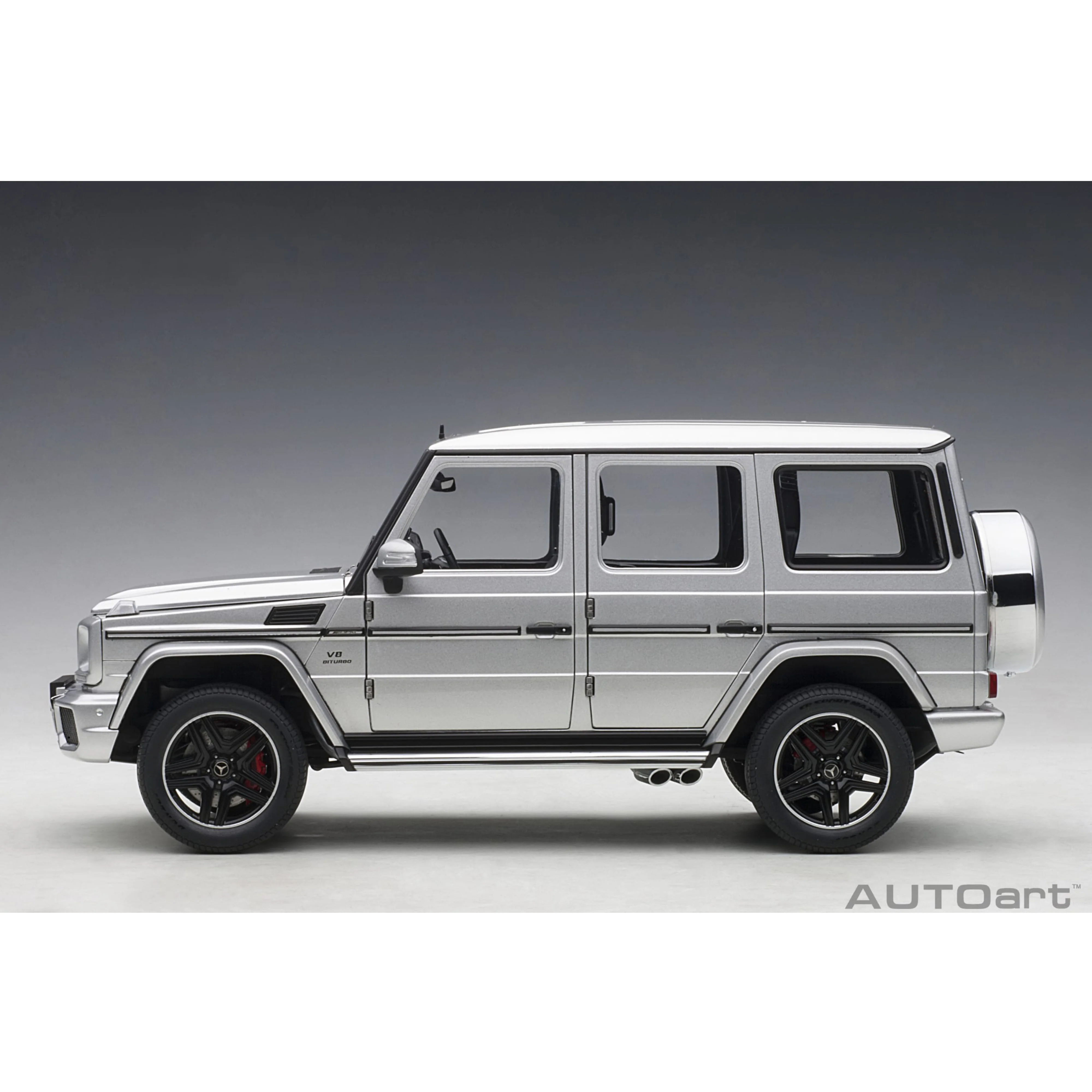 Mercedes AMG G63 2017 Argent 1/18 - Image 3