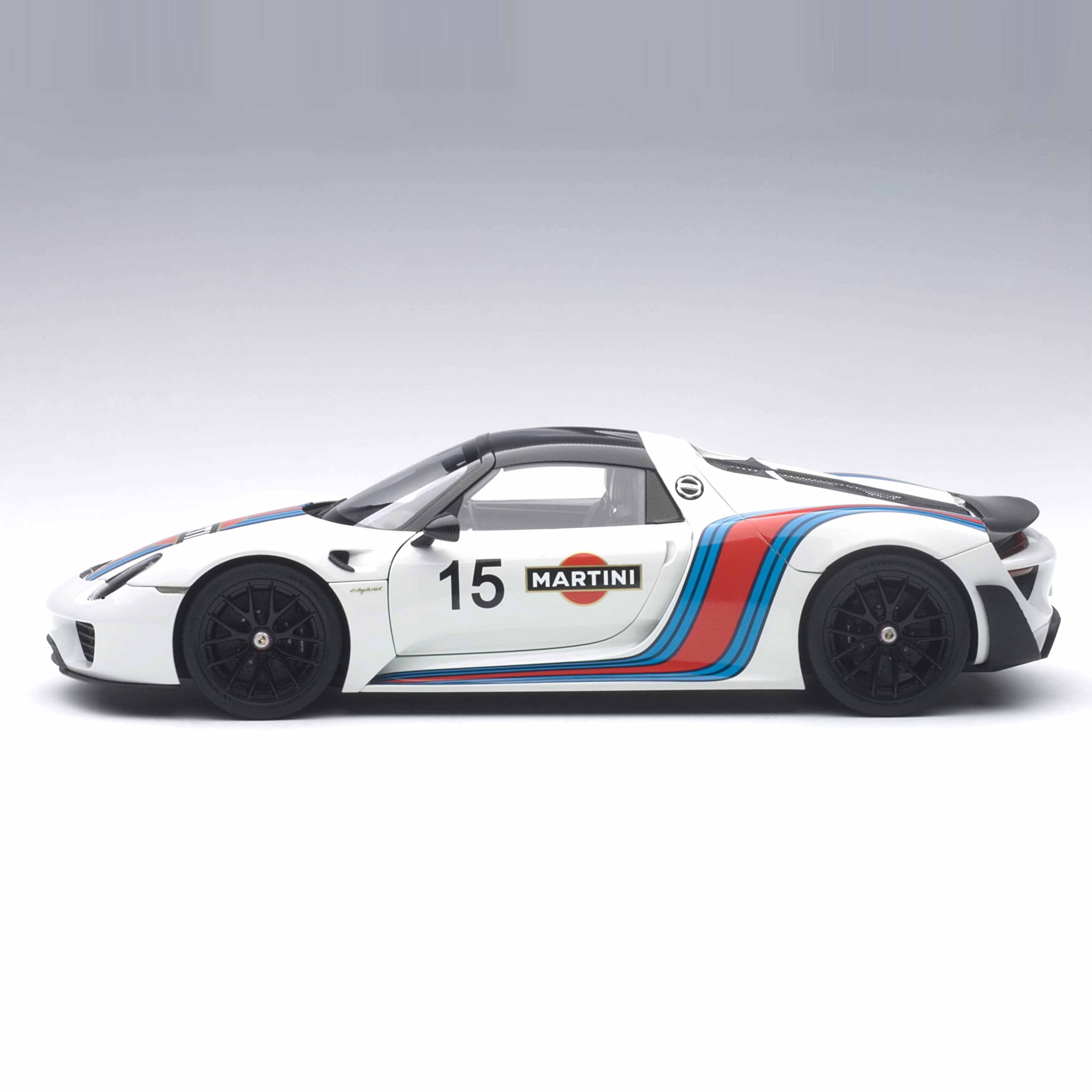 Porsche 918 Spyder 2013 Blanc avec logo Martini 1/18 - Image 3