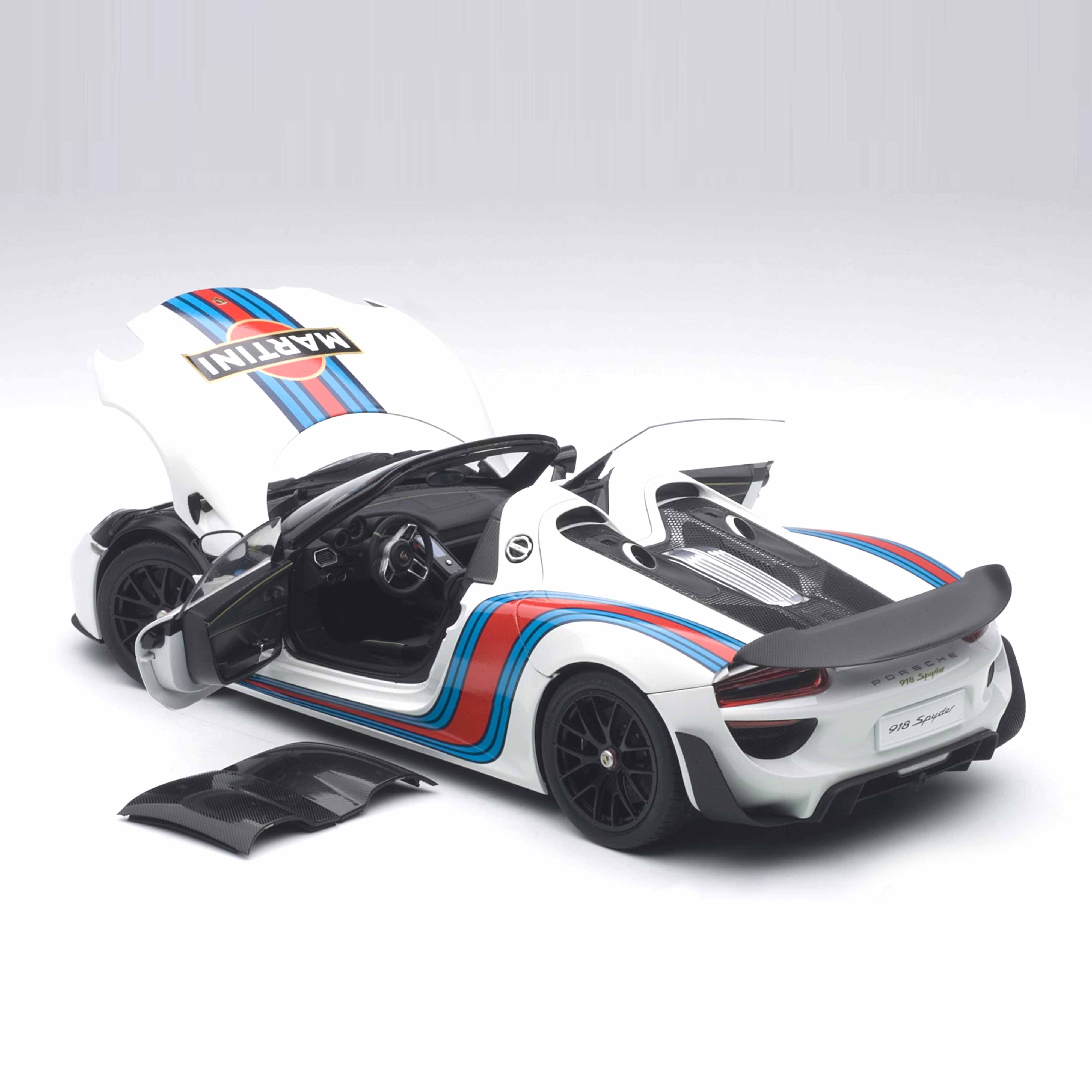 Porsche 918 Spyder 2013 Blanc avec logo Martini 1/18 - Image 8