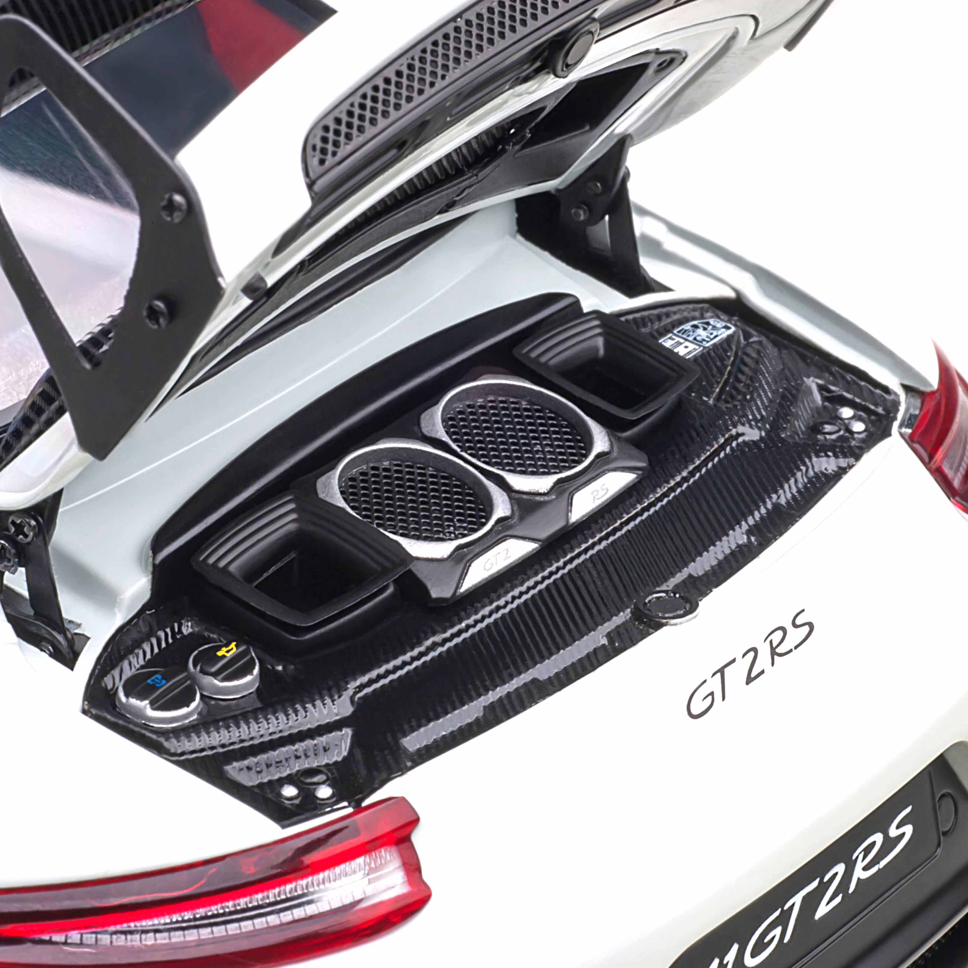 Porsche 911 (991.2) GT2RS 2017 Weissach Package Blanc 1/18 - Image 6