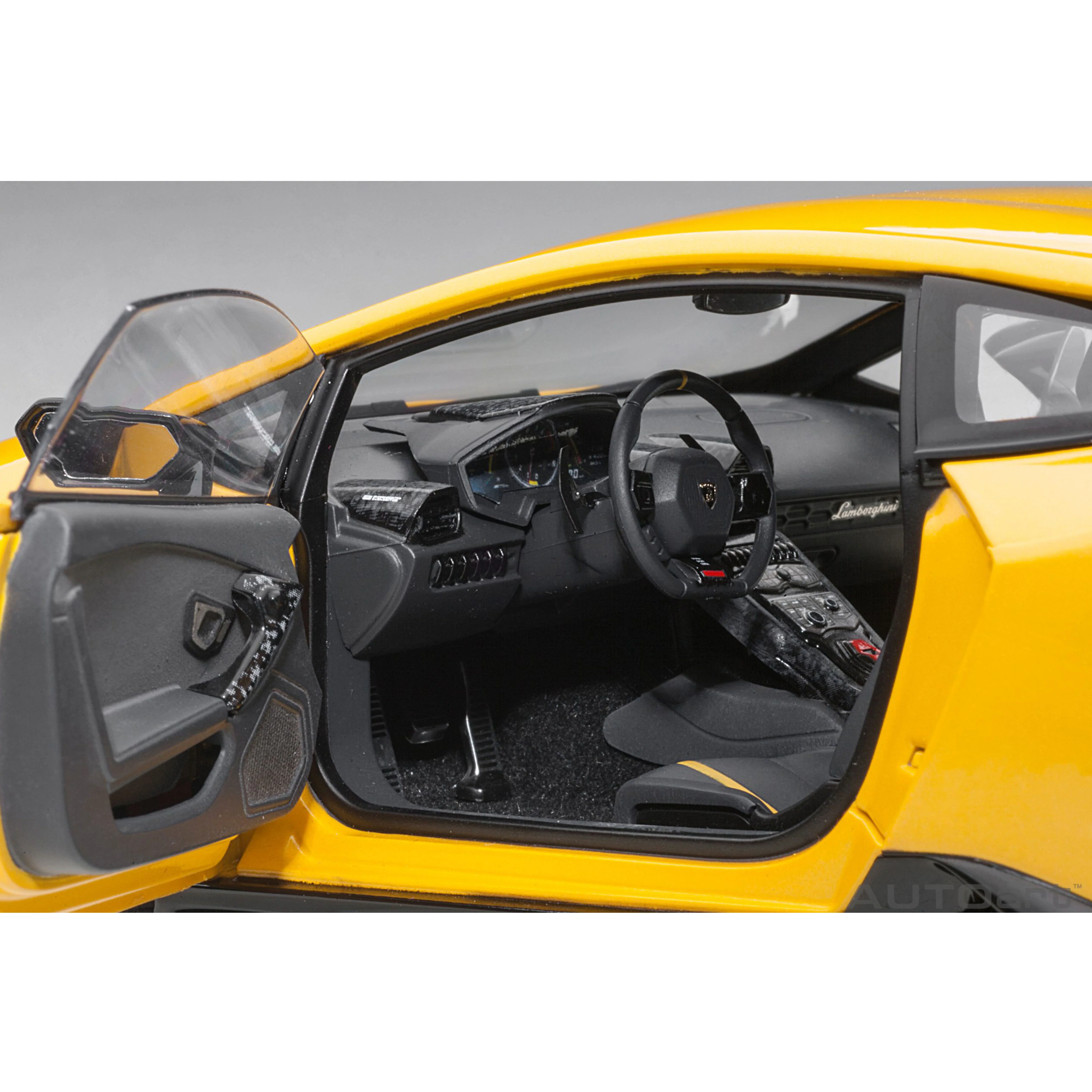 Lamborghini Huracan Perf 2017 Jaune effet perle 1/18 - Image 4