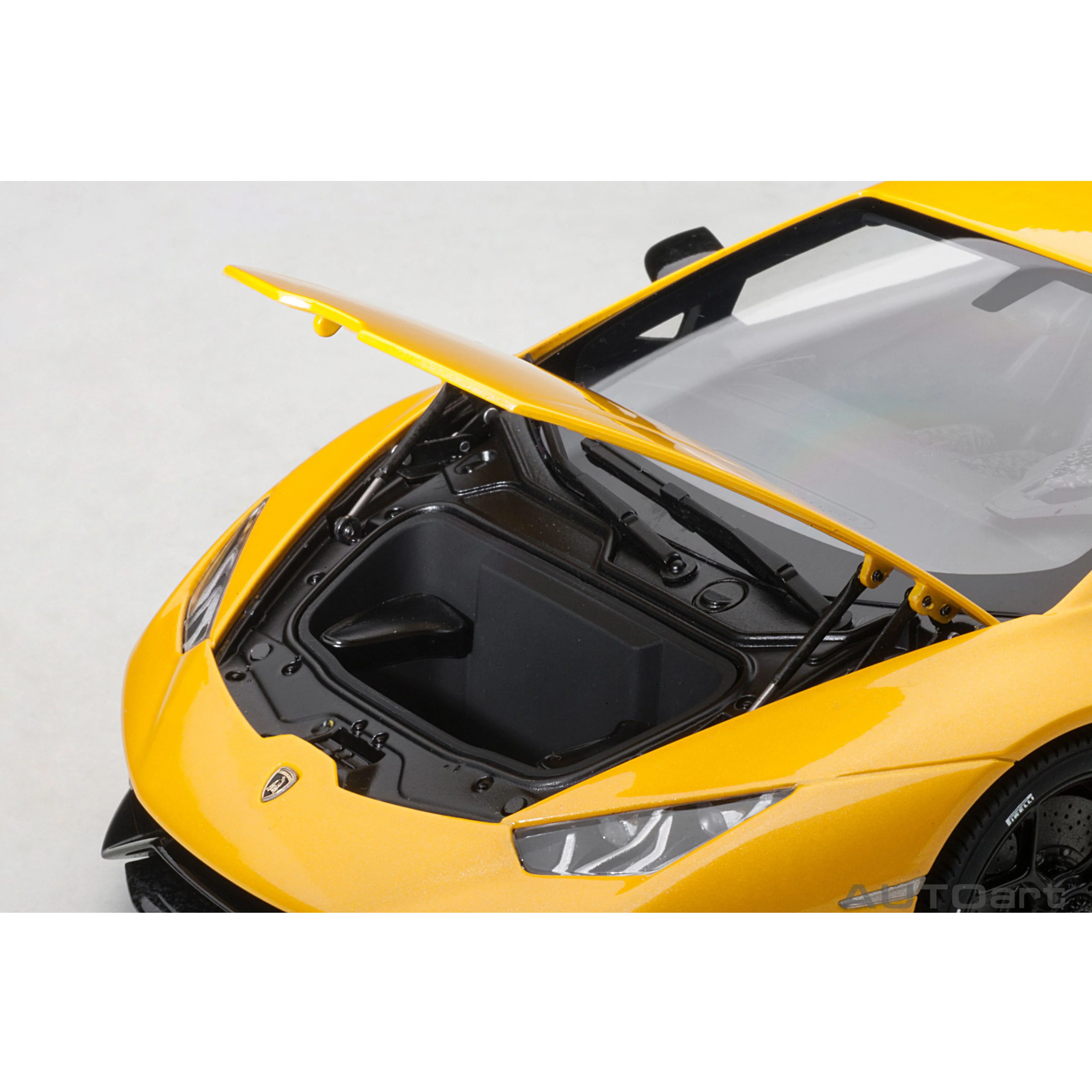 Lamborghini Huracan Perf 2017 Jaune effet perle 1/18 - Image 5