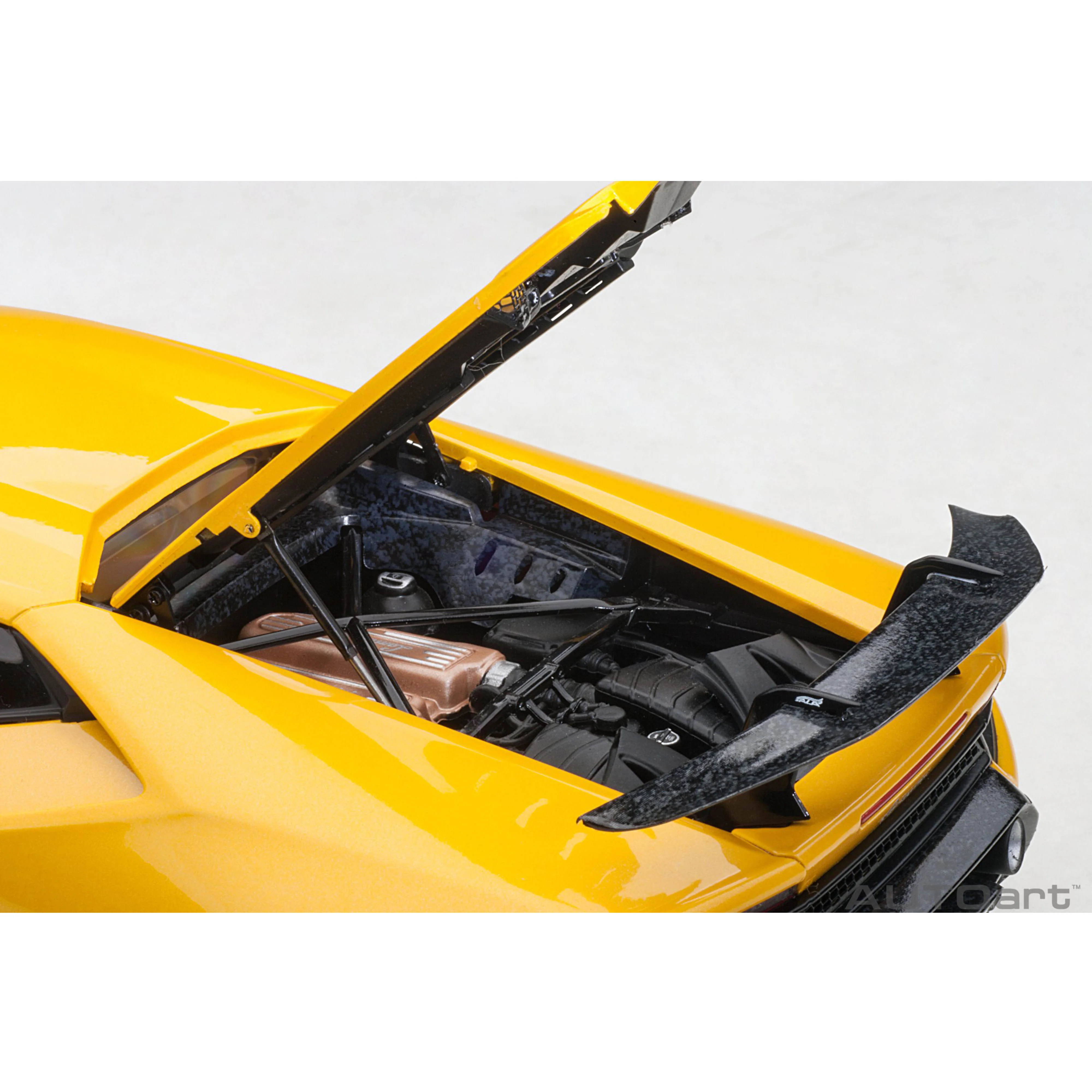 Lamborghini Huracan Perf 2017 Jaune effet perle 1/18 - Image 6