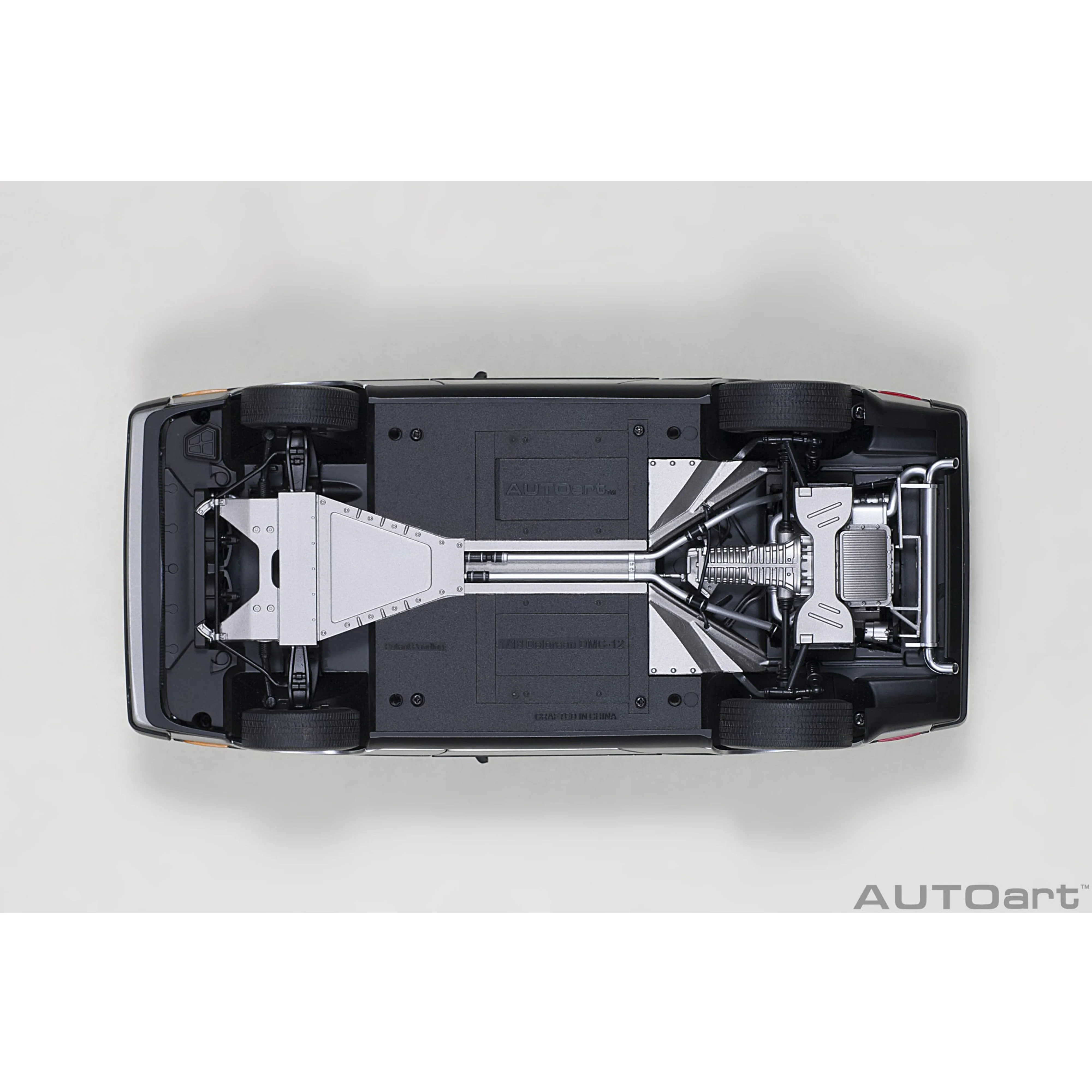 Delorean DMC-12 1981 Finition Satin 1/18 - Image 4