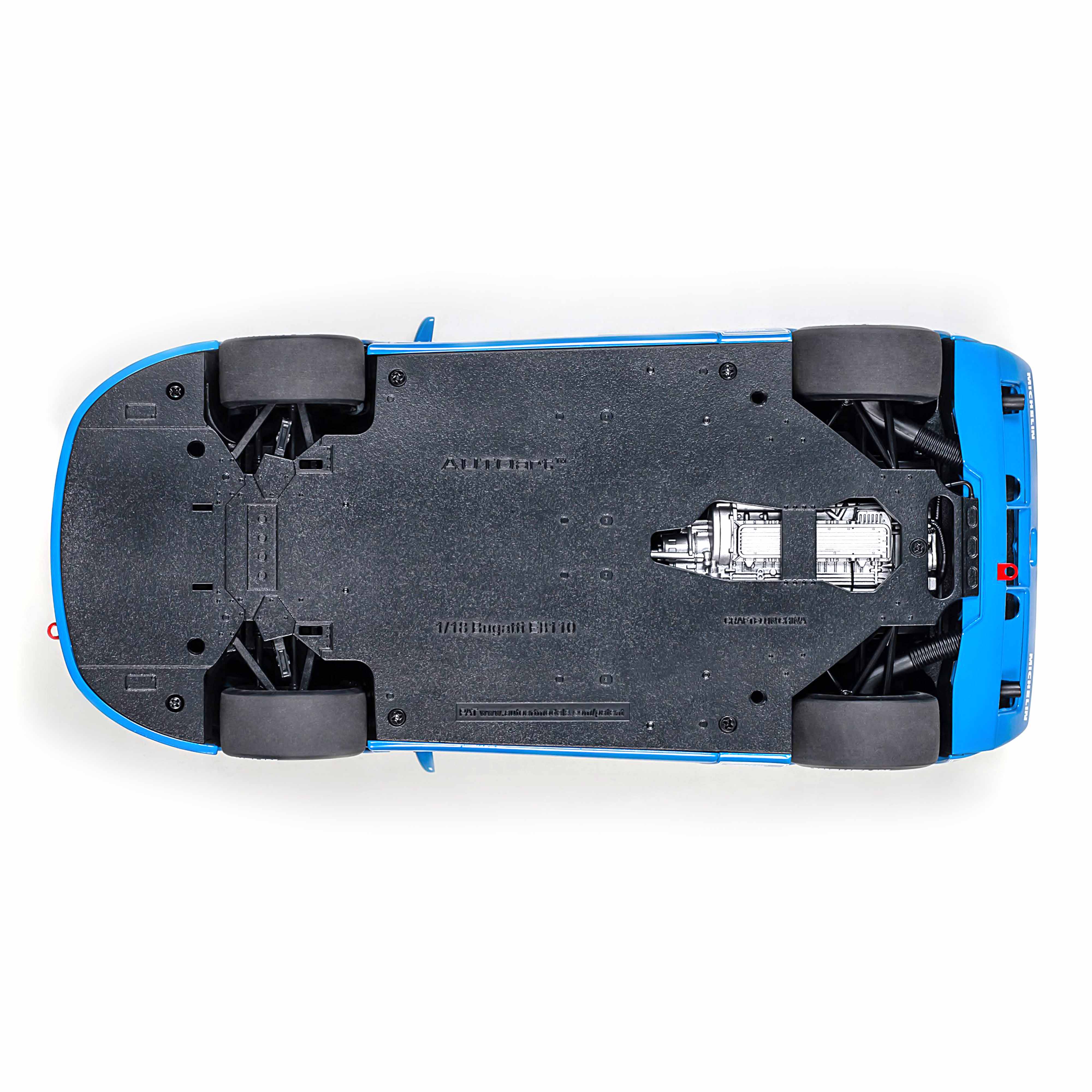 Bugatti EB110 LM 1994 N°34 1/18 - Image 4