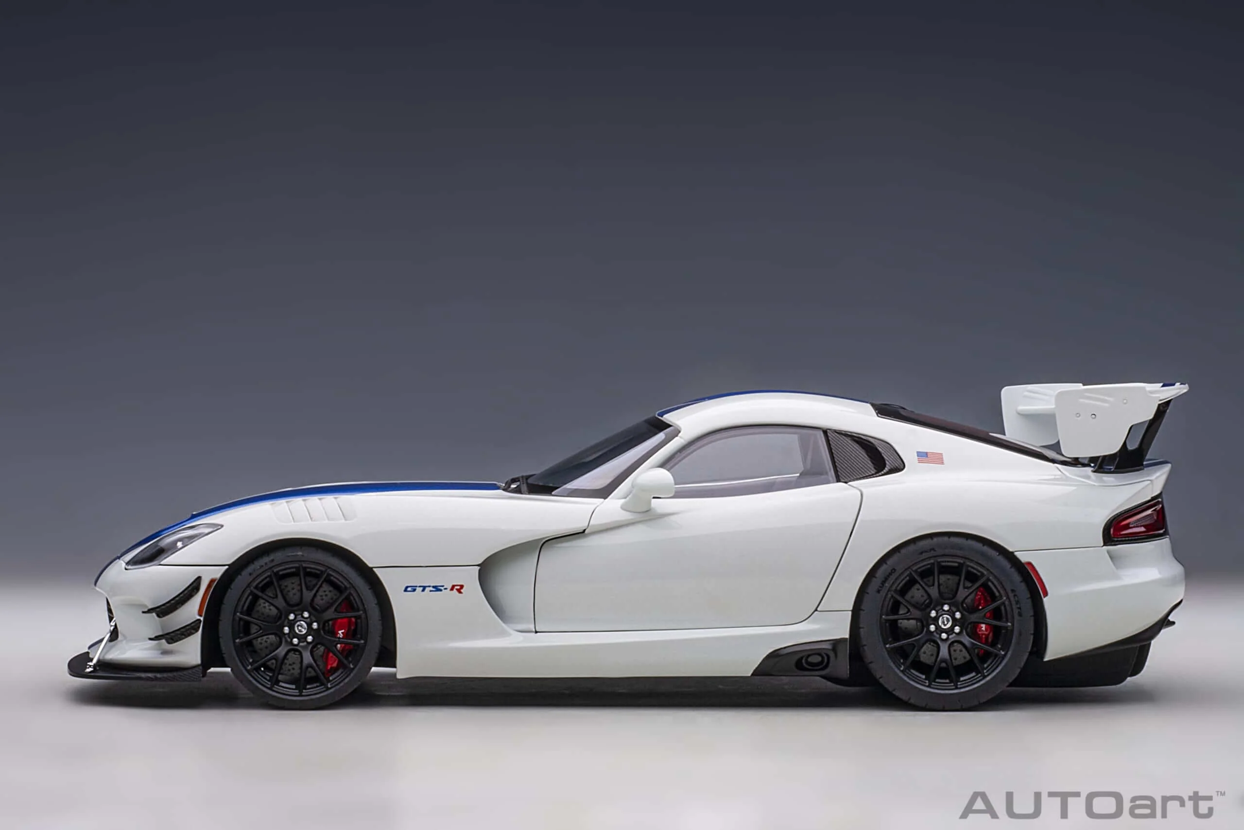 Dodge Viper GTS-R Commemorative Edition ACR 2017 1/18 - Image 3