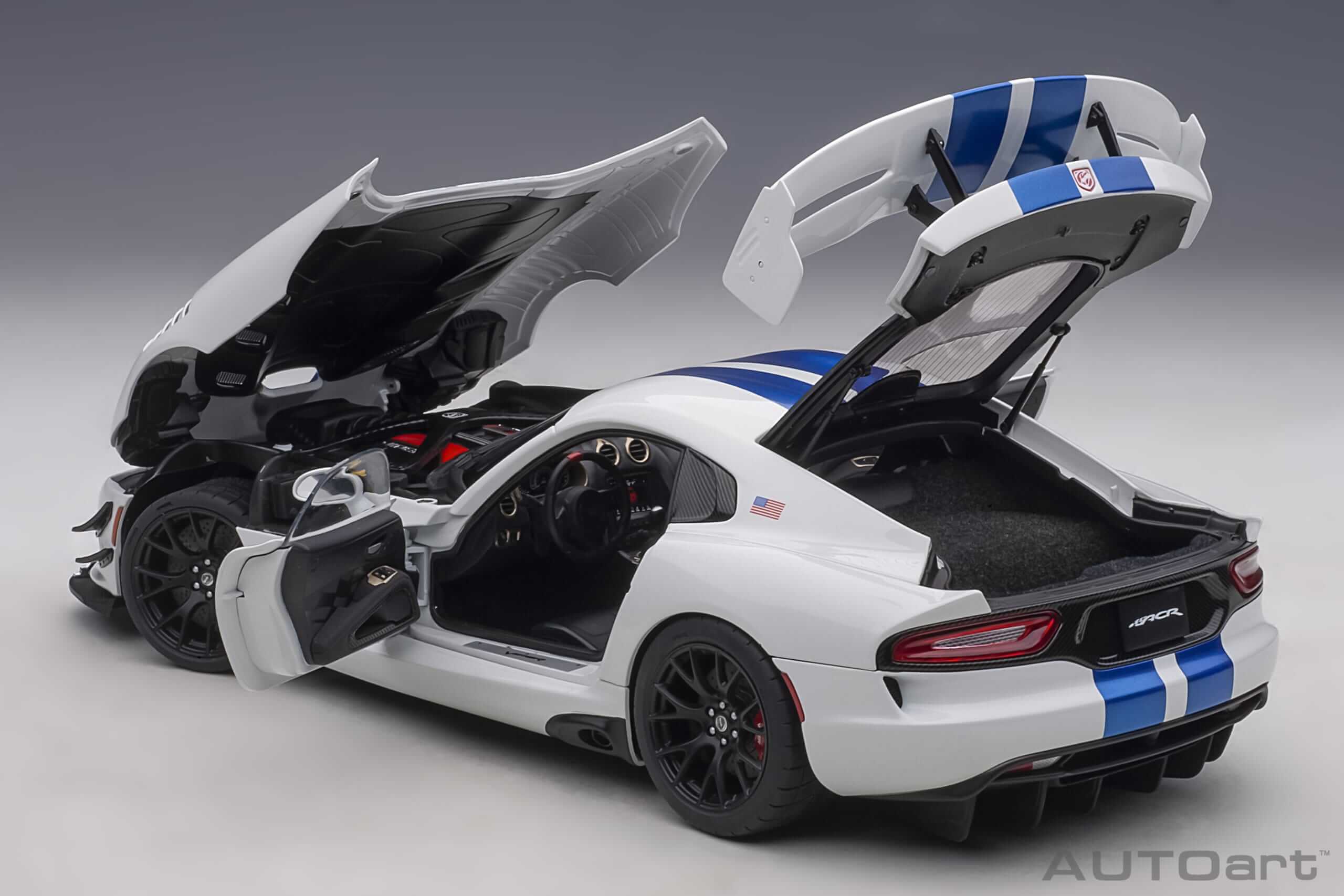 Dodge Viper GTS-R Commemorative Edition ACR 2017 1/18 - Image 8