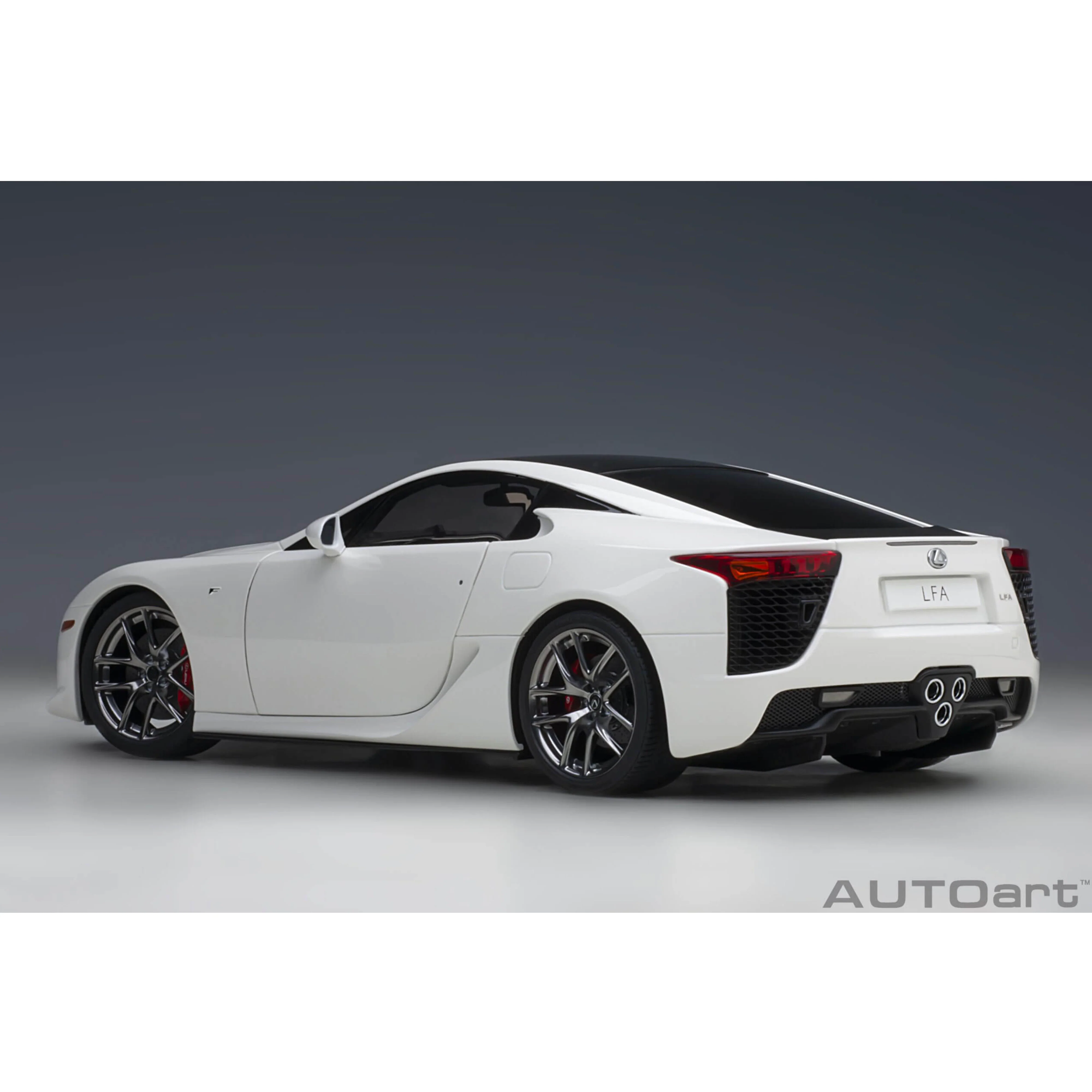 Lexus LFA 2010 Blanc/Noir carbone 1/18 - Image 2