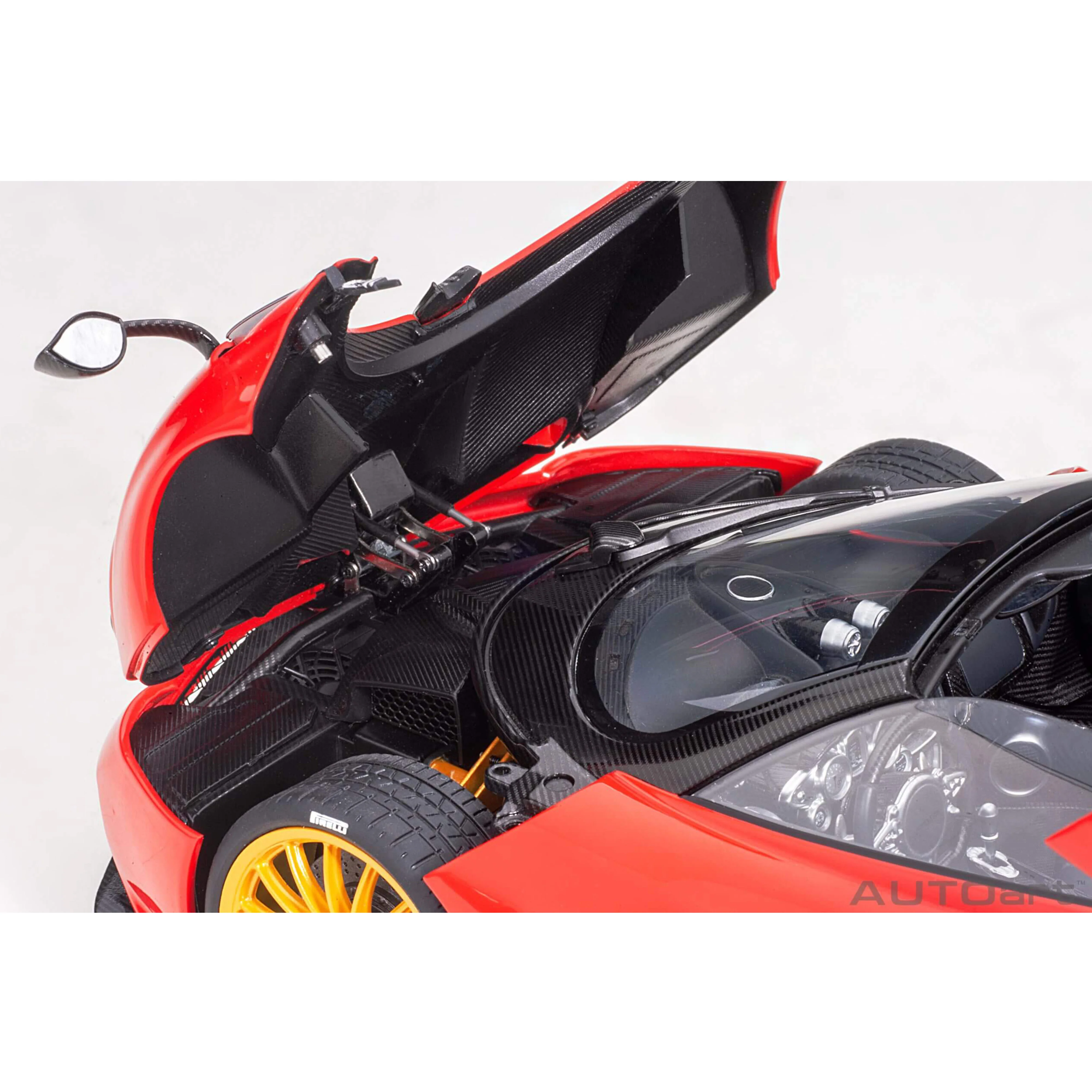 Pagani Huayra Roadster 2017 Monza Rouge 1/18 - Image 6