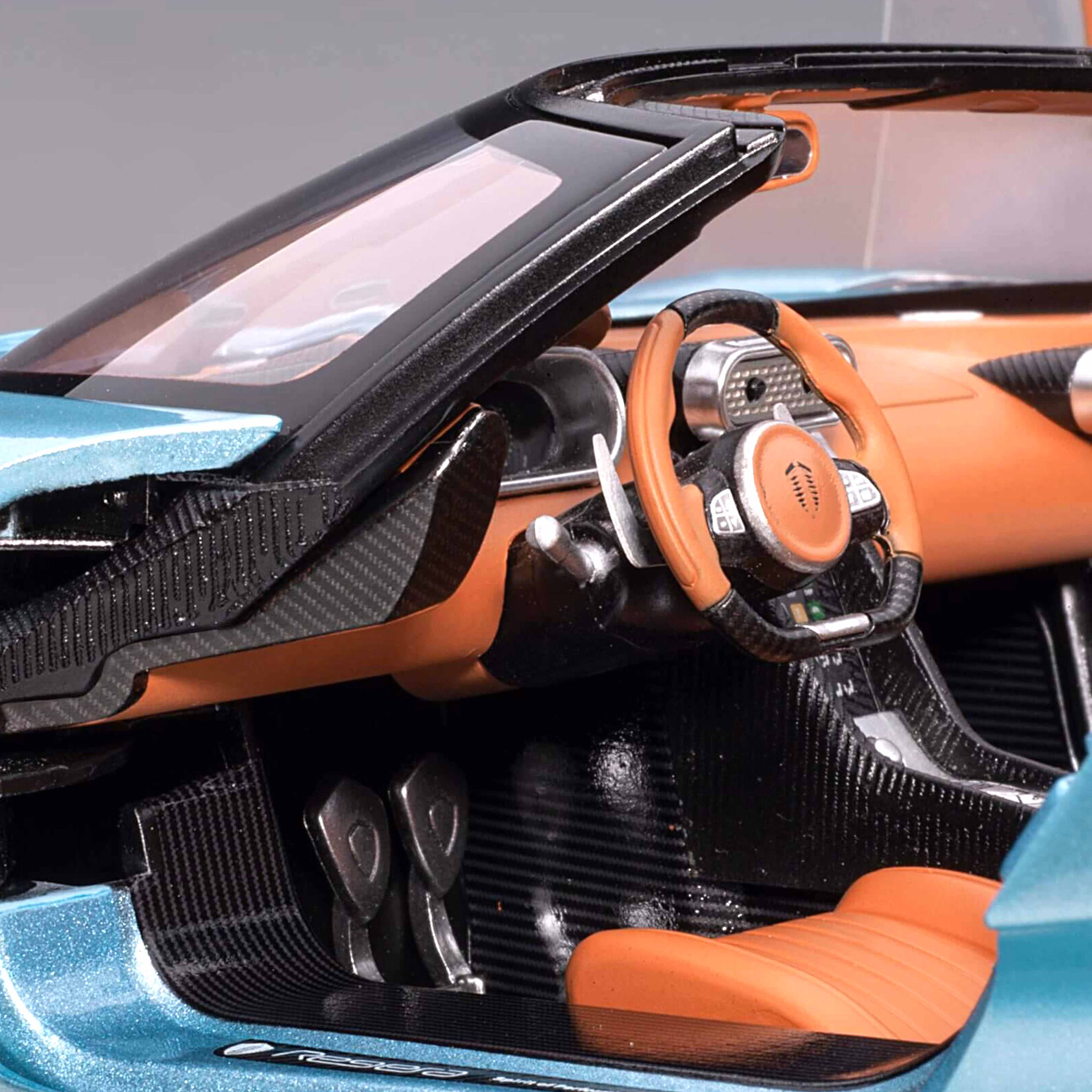 Koenigsegg Regera 2016 Bleu Horizon 1/18 - Image 5