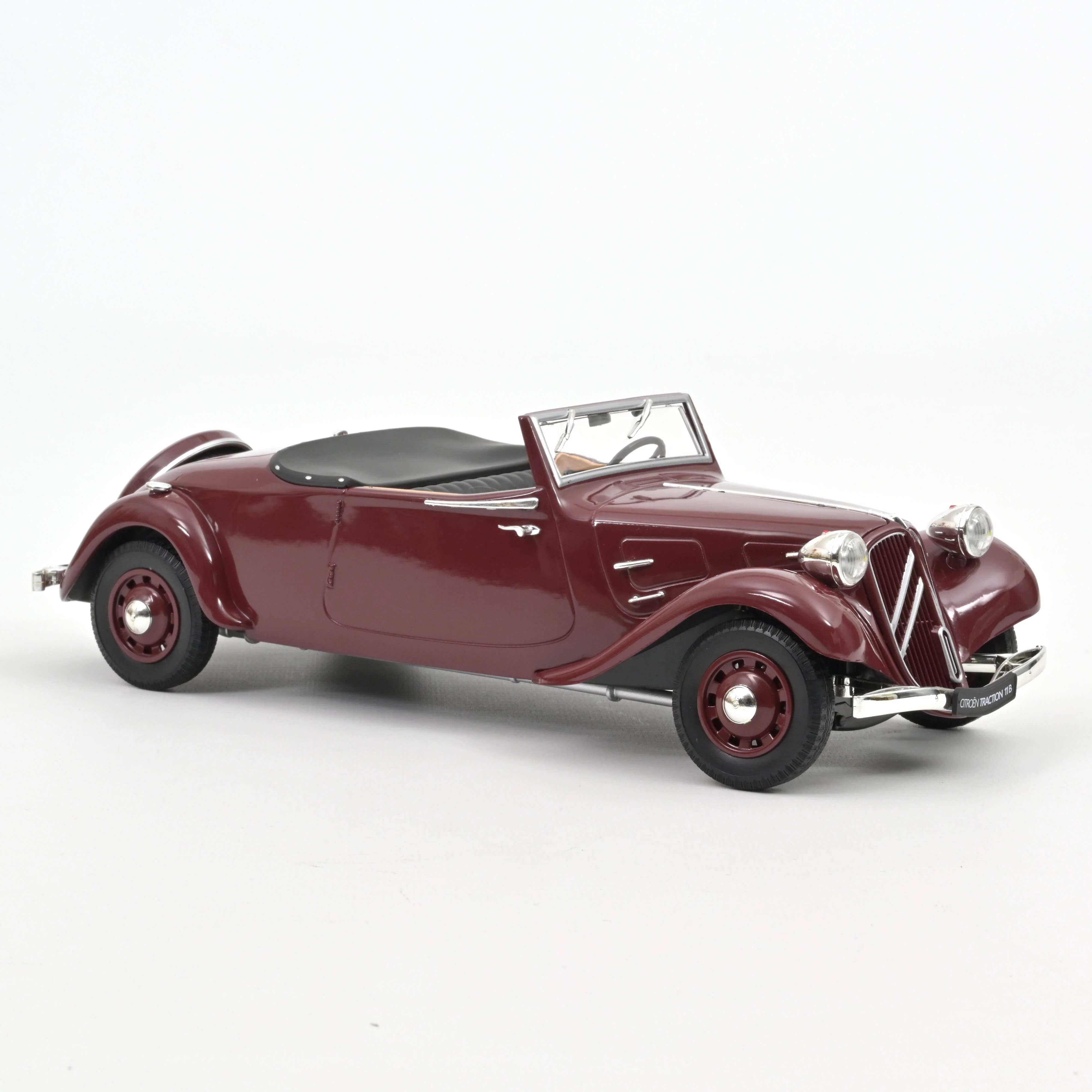 Citroën Traction Cabriolet 1938 Rouge foncé 1/18 - Image 3