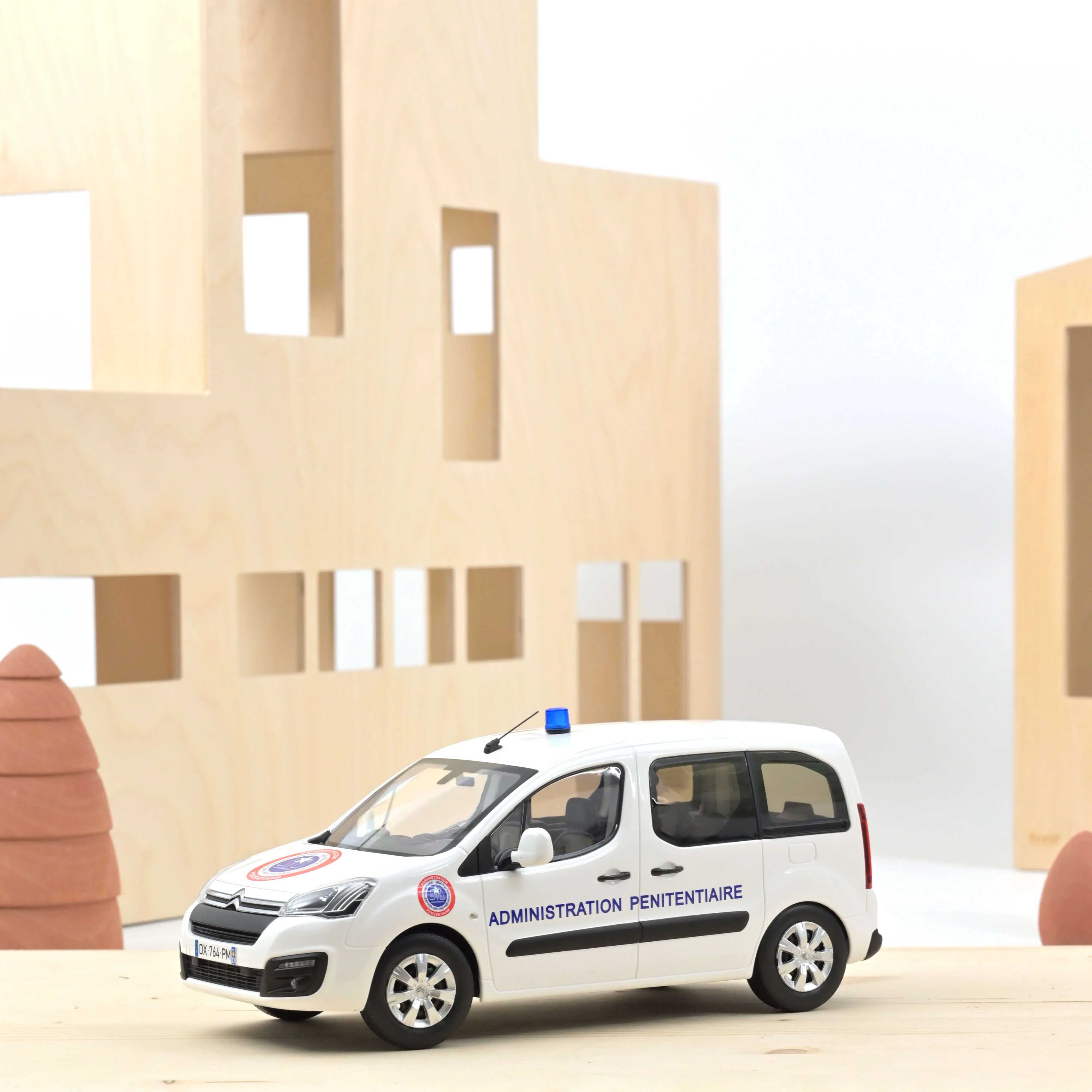 Miniature 1