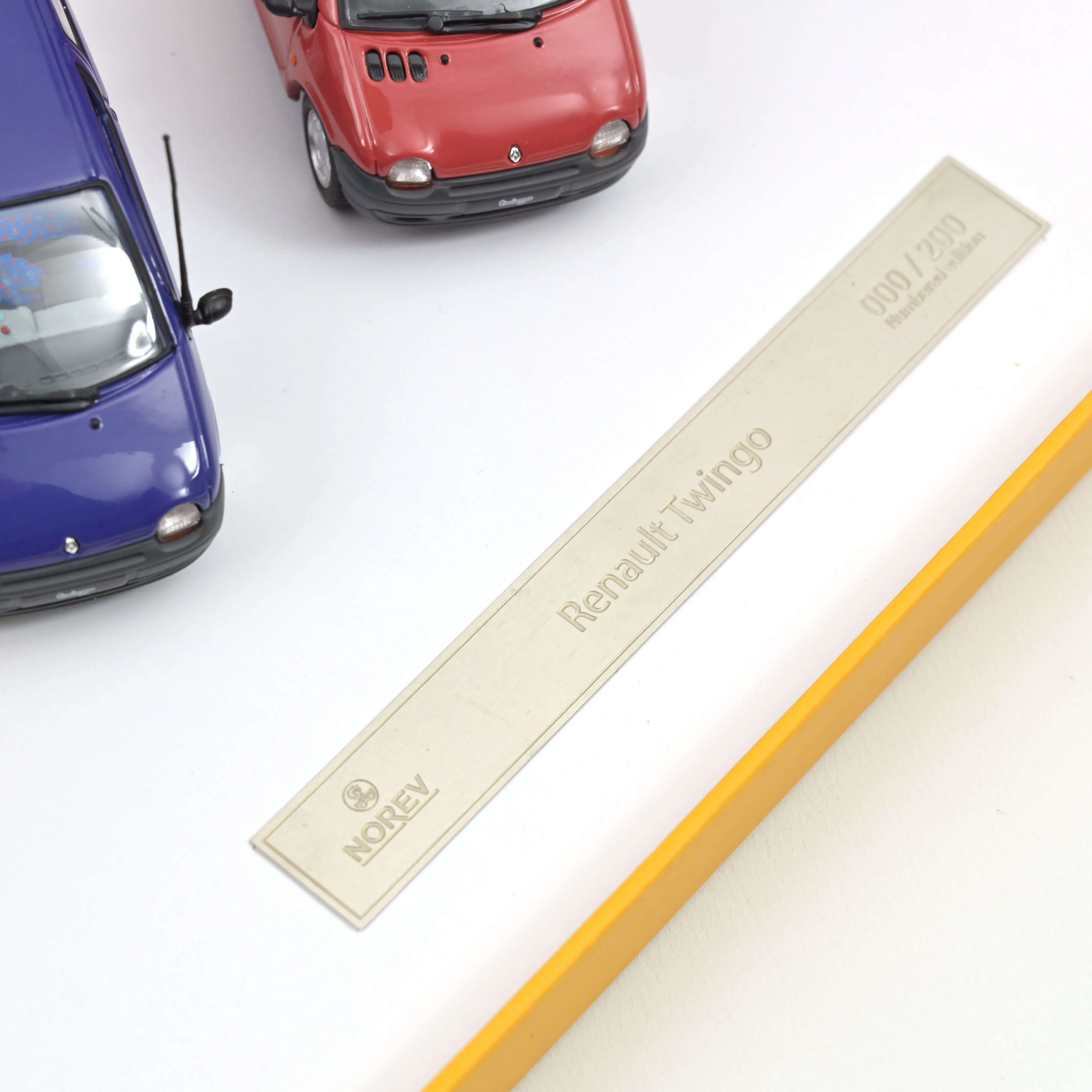 Renault Twingo 1993 4 pcs Coffret cadeau 1/43 - 200pcs - Image 2