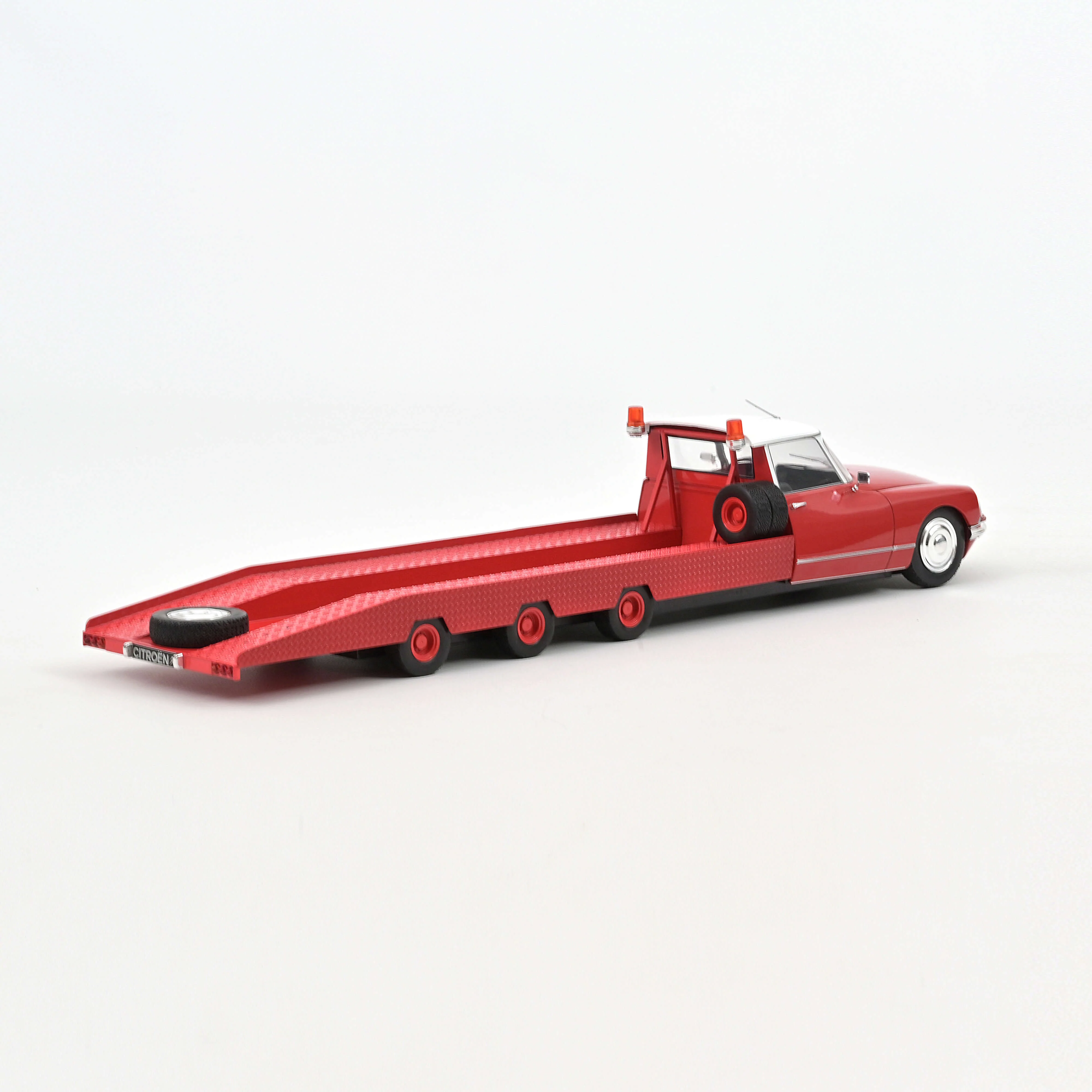 Citroën DS Tissier Car Transporter Rouge 1970 1/18 - Image 2