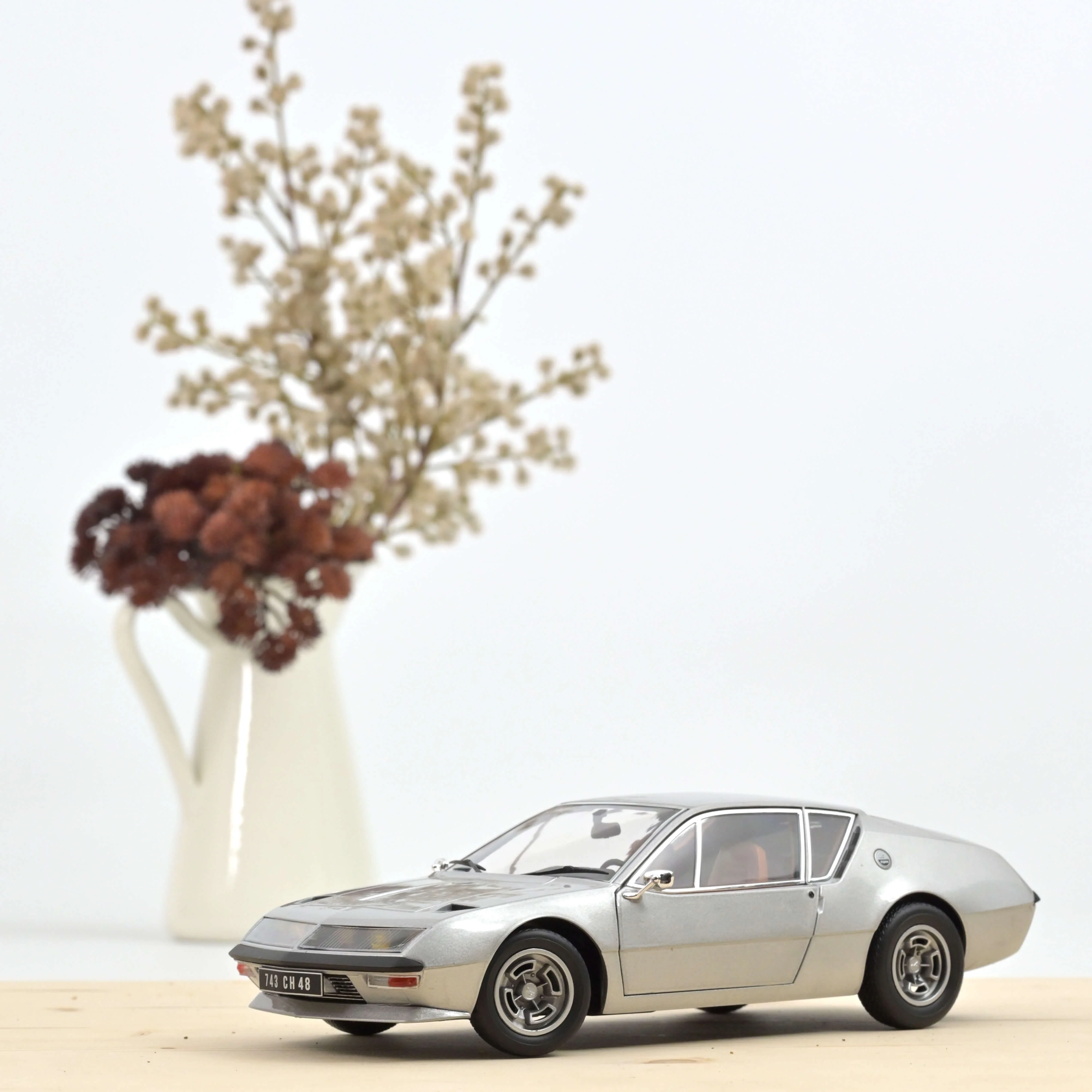 Miniature 1