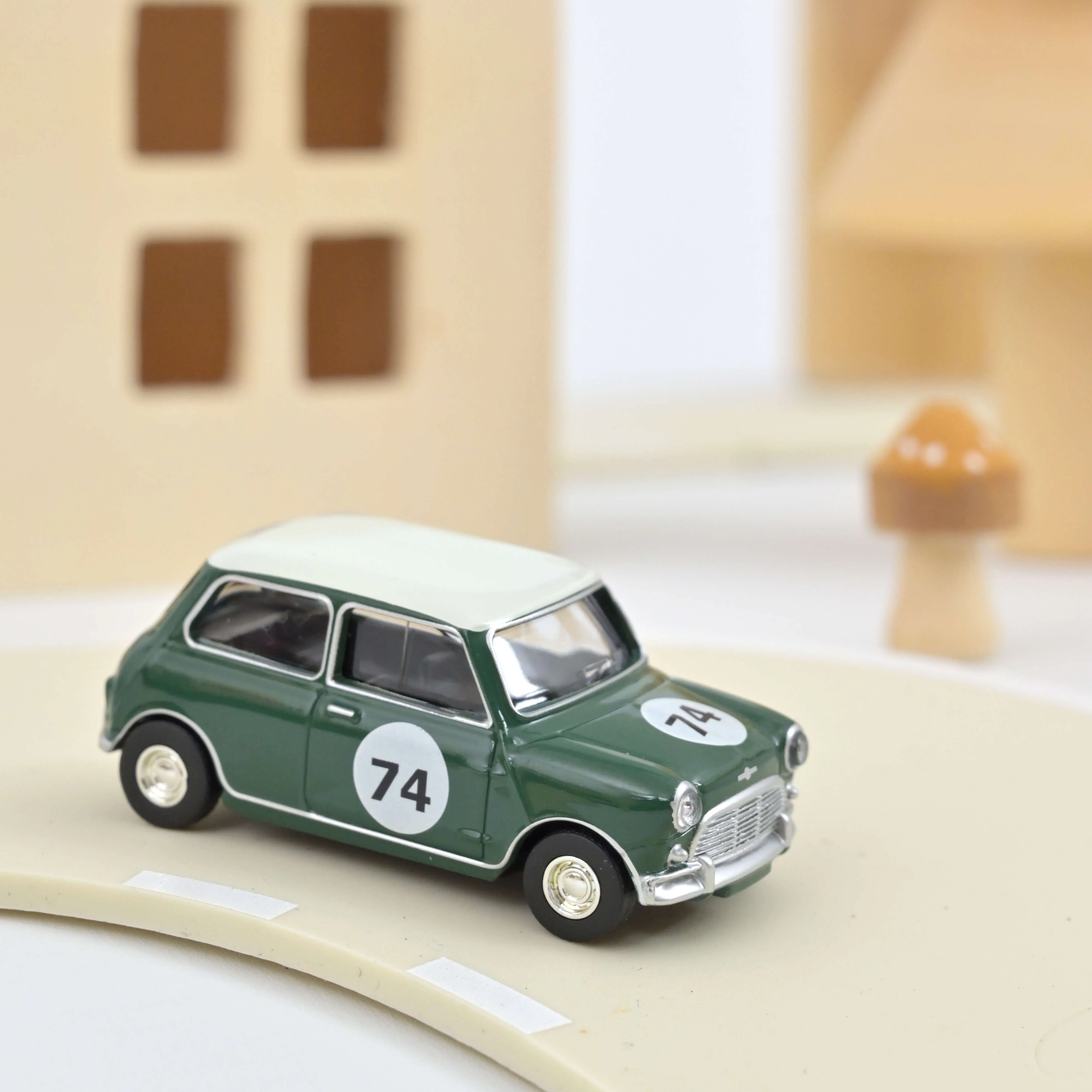 Miniature 1