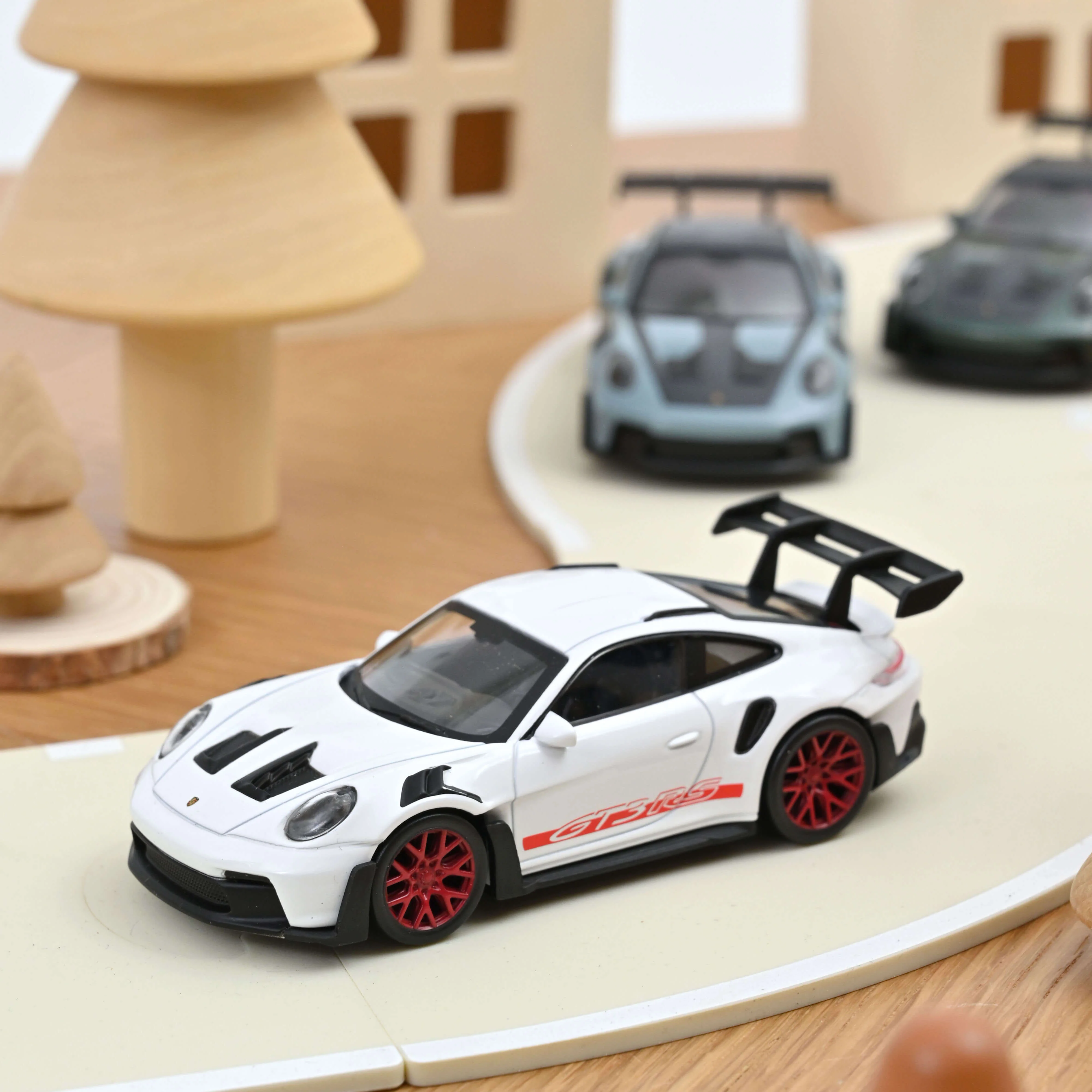 Miniature 1