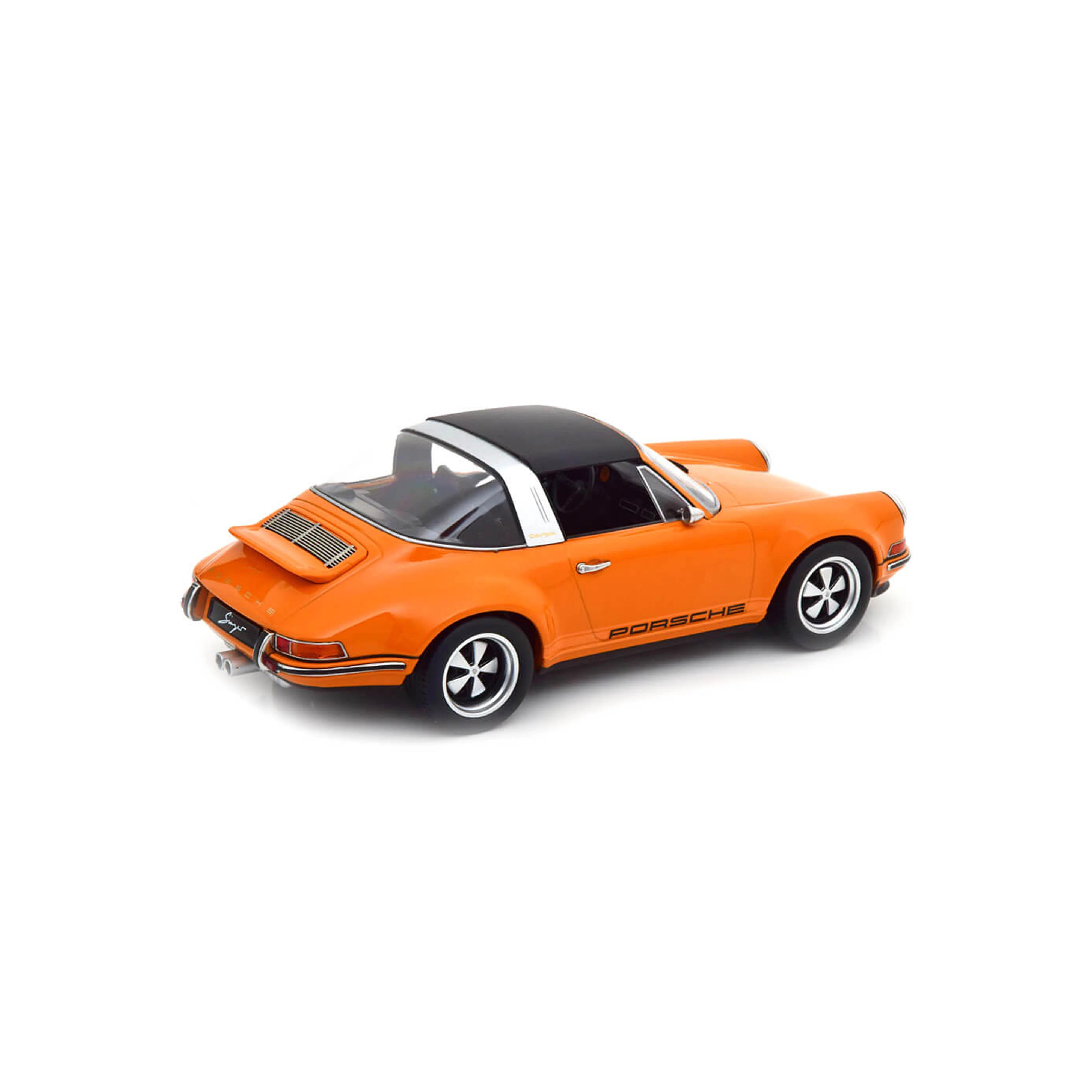 Singer 911 Targa Orange 1/18 - Image 2