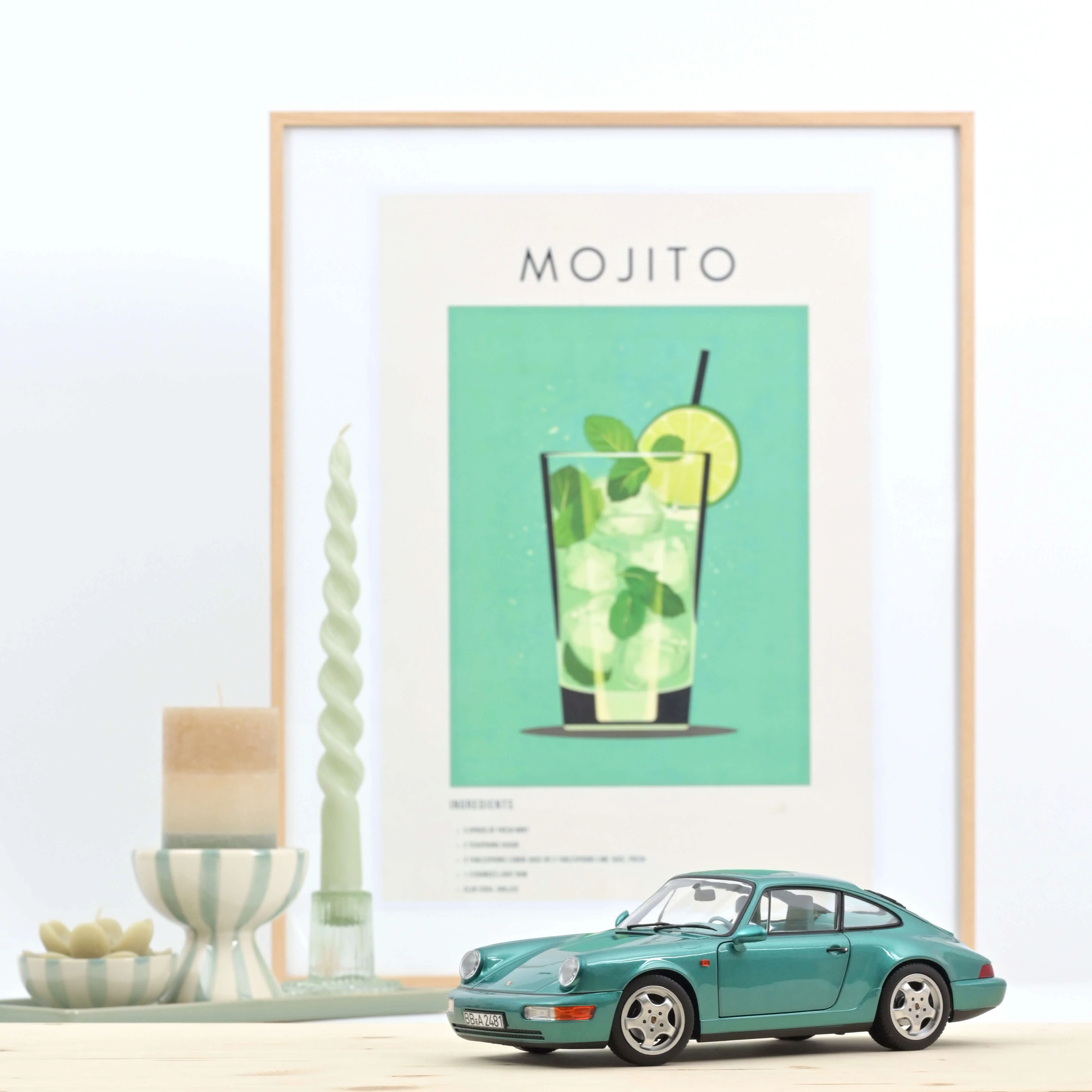 Porsche 911 Carrera 2 1992 Vert Wimbledon 1/18