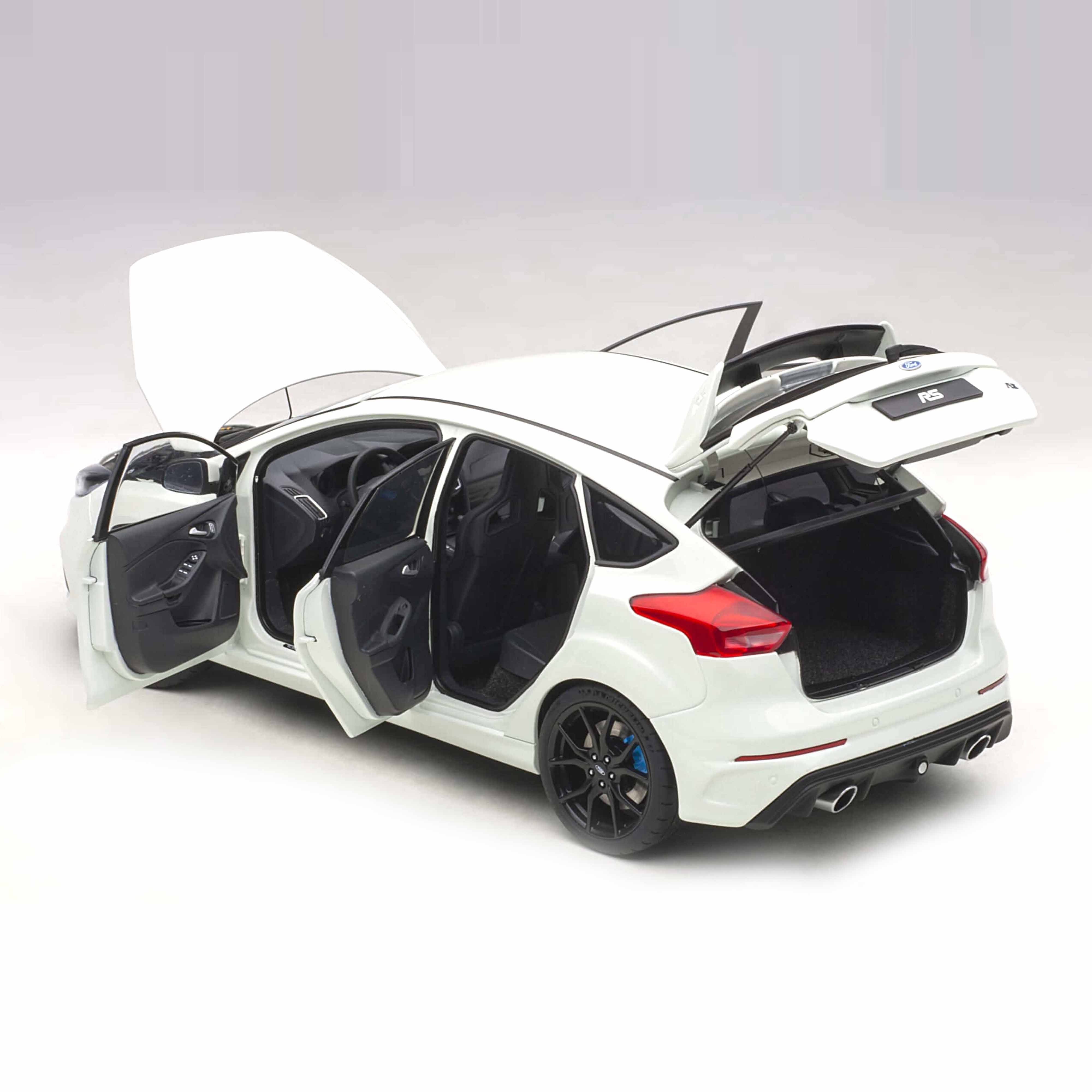 Ford Focus RS 2016 Blanc glacé 1/18 - Image 8