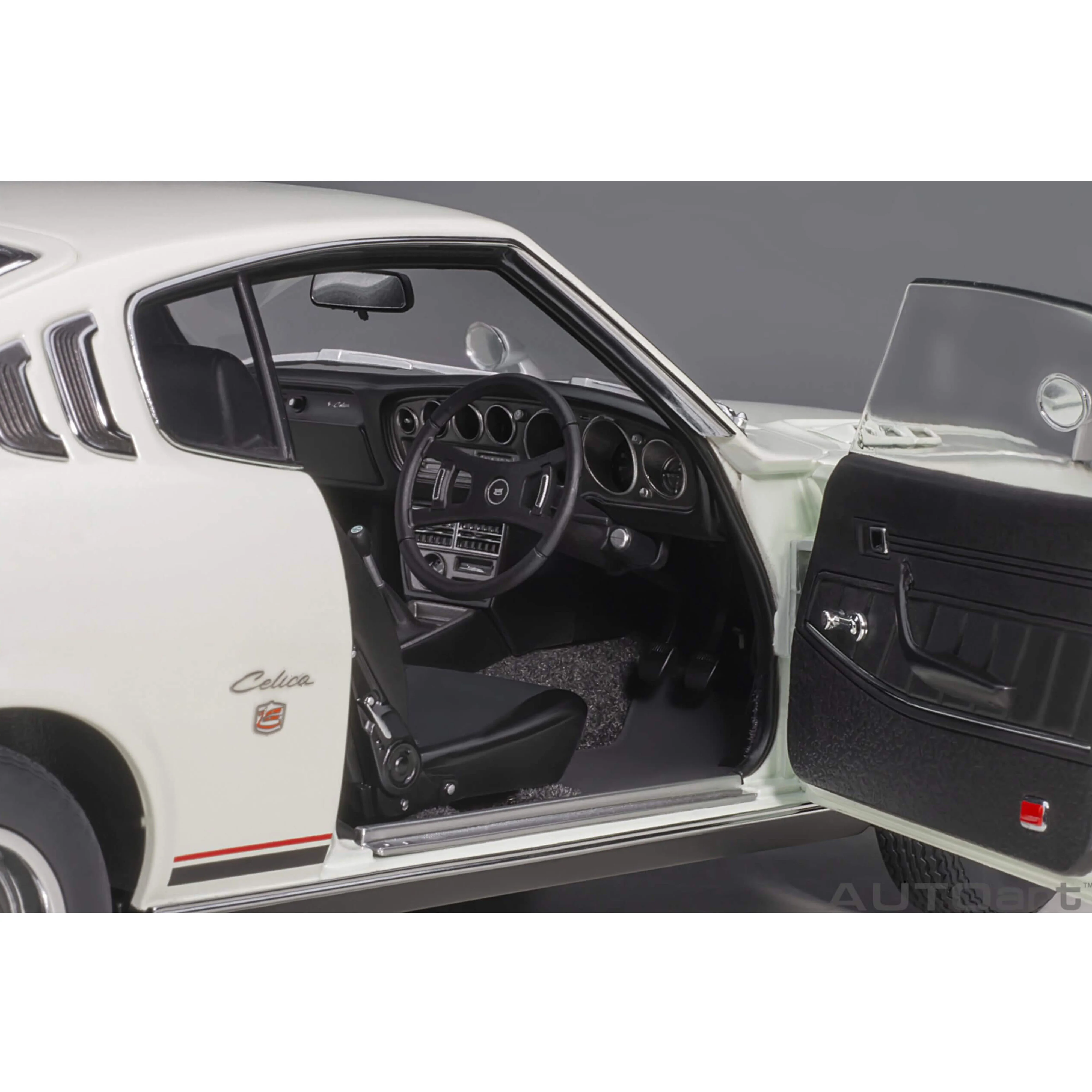 Toyota Celica Liftback 2000 GT RA25 1973 Blanc 1/18 - Image 5