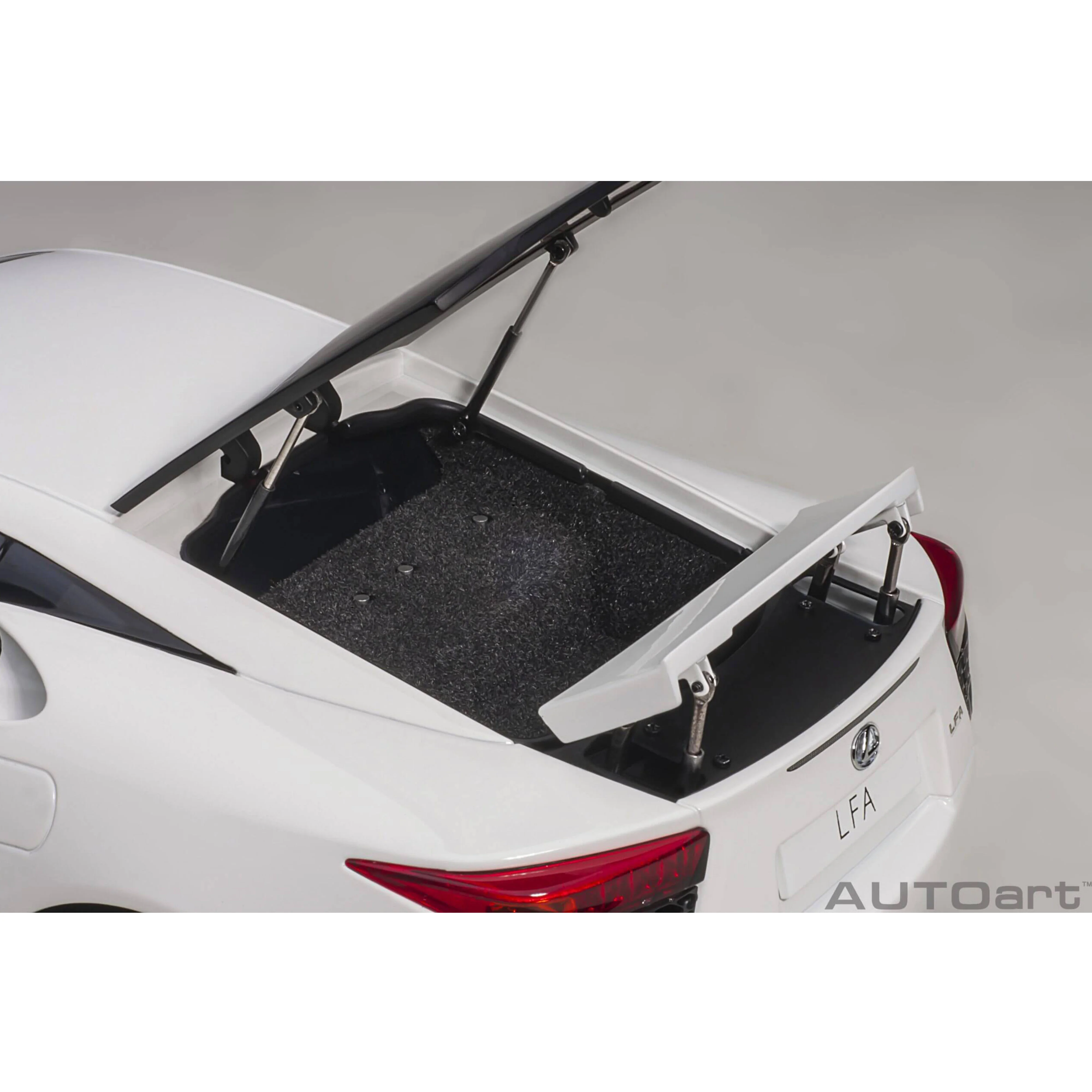 Lexus LFA 2010 Blanc 1/18 - Image 7