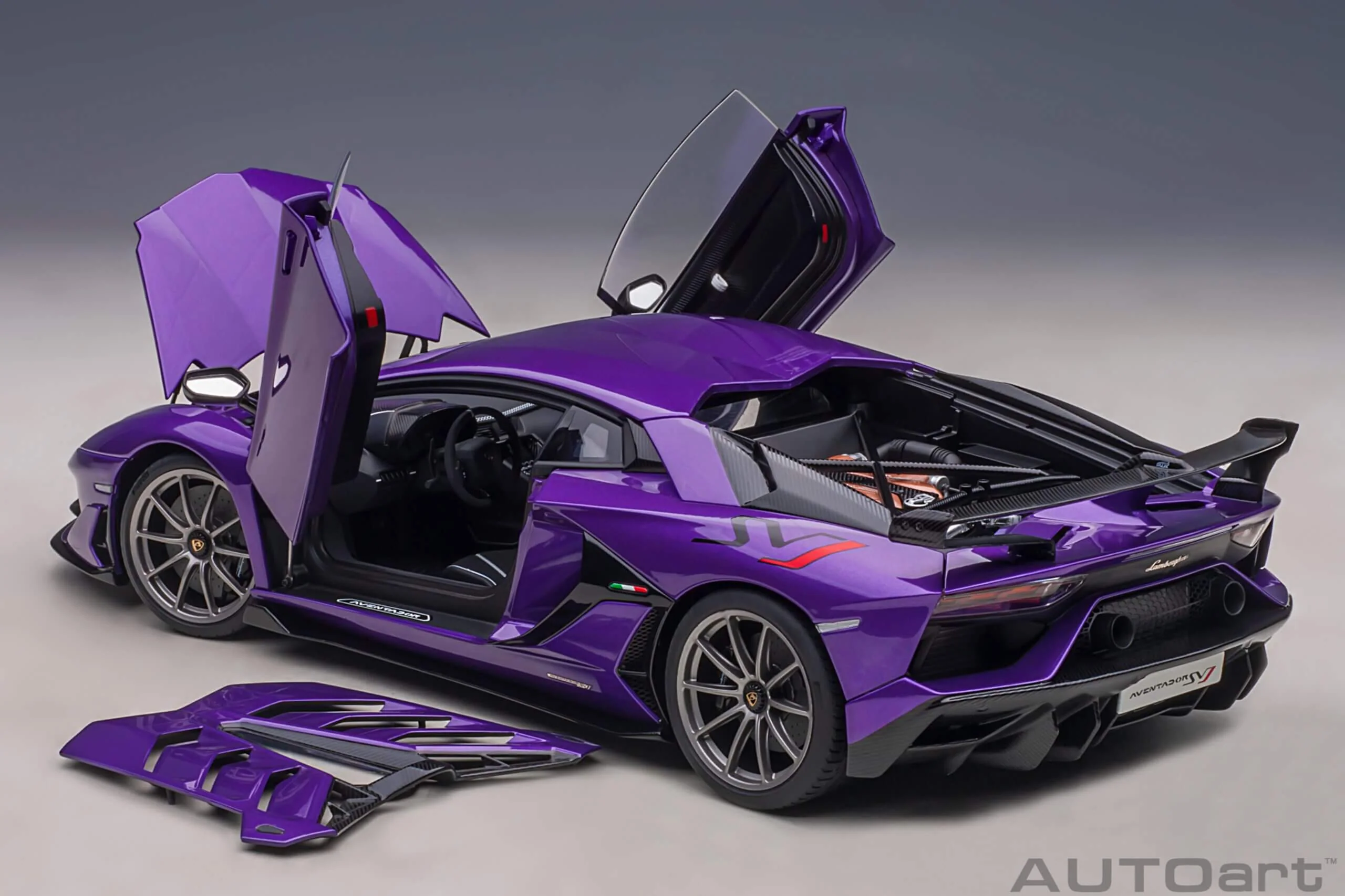 Lamborghini Aventador SVJ 2019 Violet perle 1/18 - Image 7