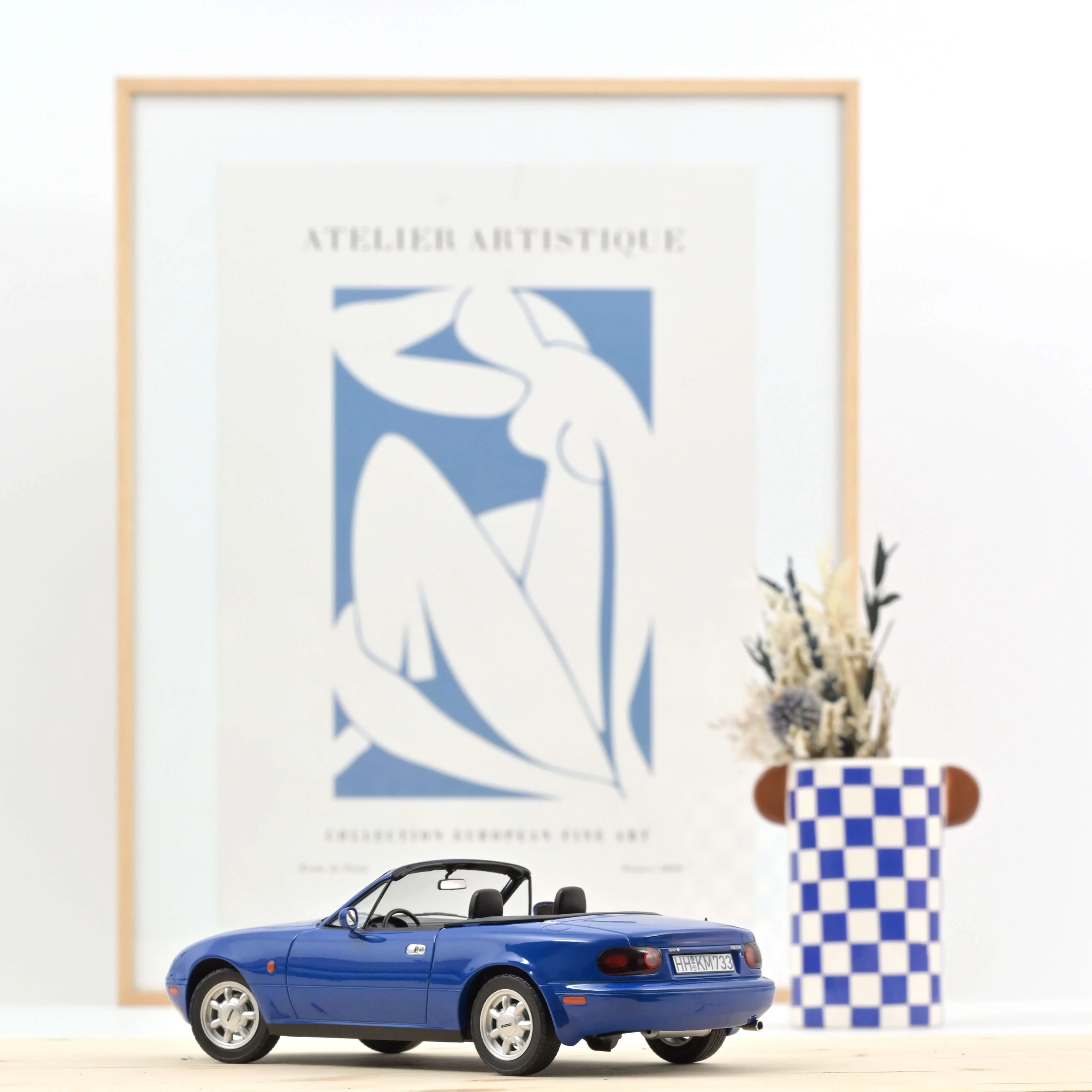 Mazda MX-5 1989 Bleu Naval 1/18 - 100pcs - Image 3