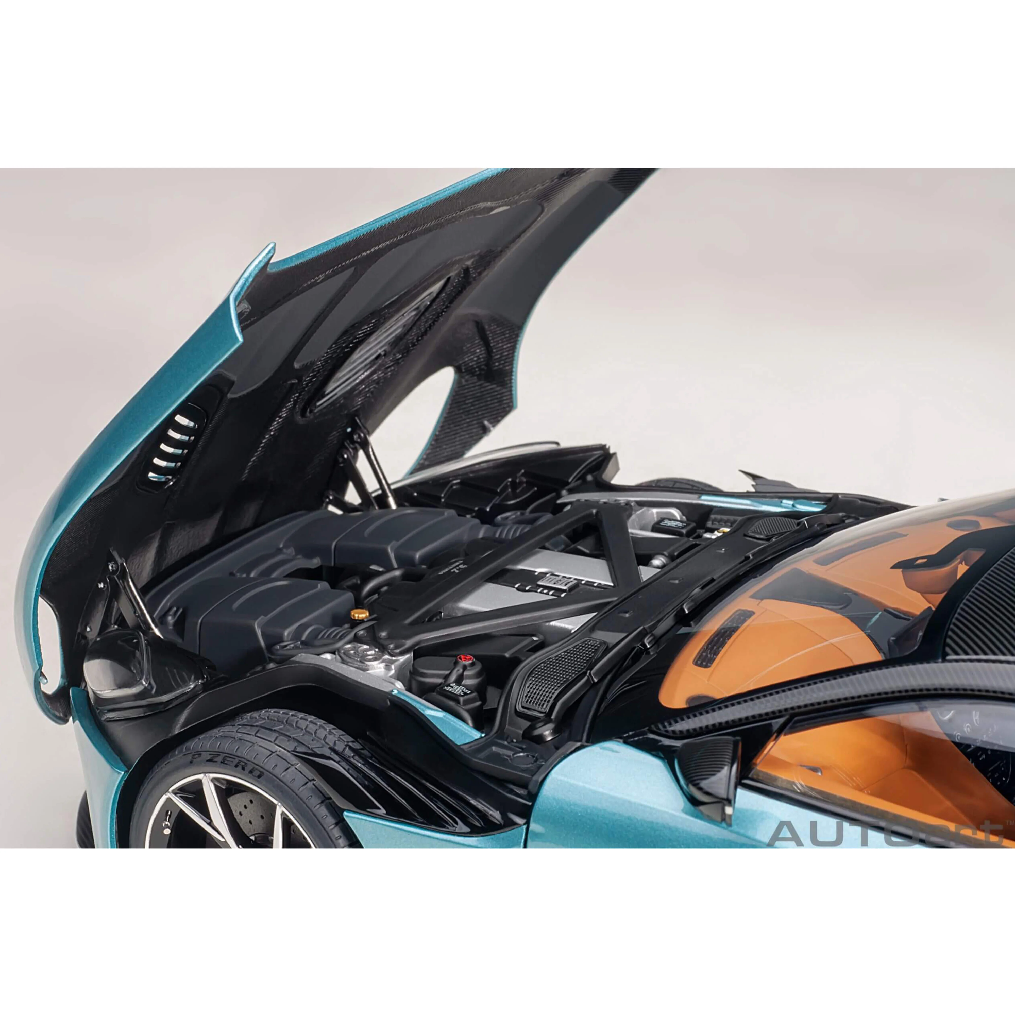 Aston Martin DBS Superleggera 2019 Bleu perle des Caraïbes 1/18 - Image 6