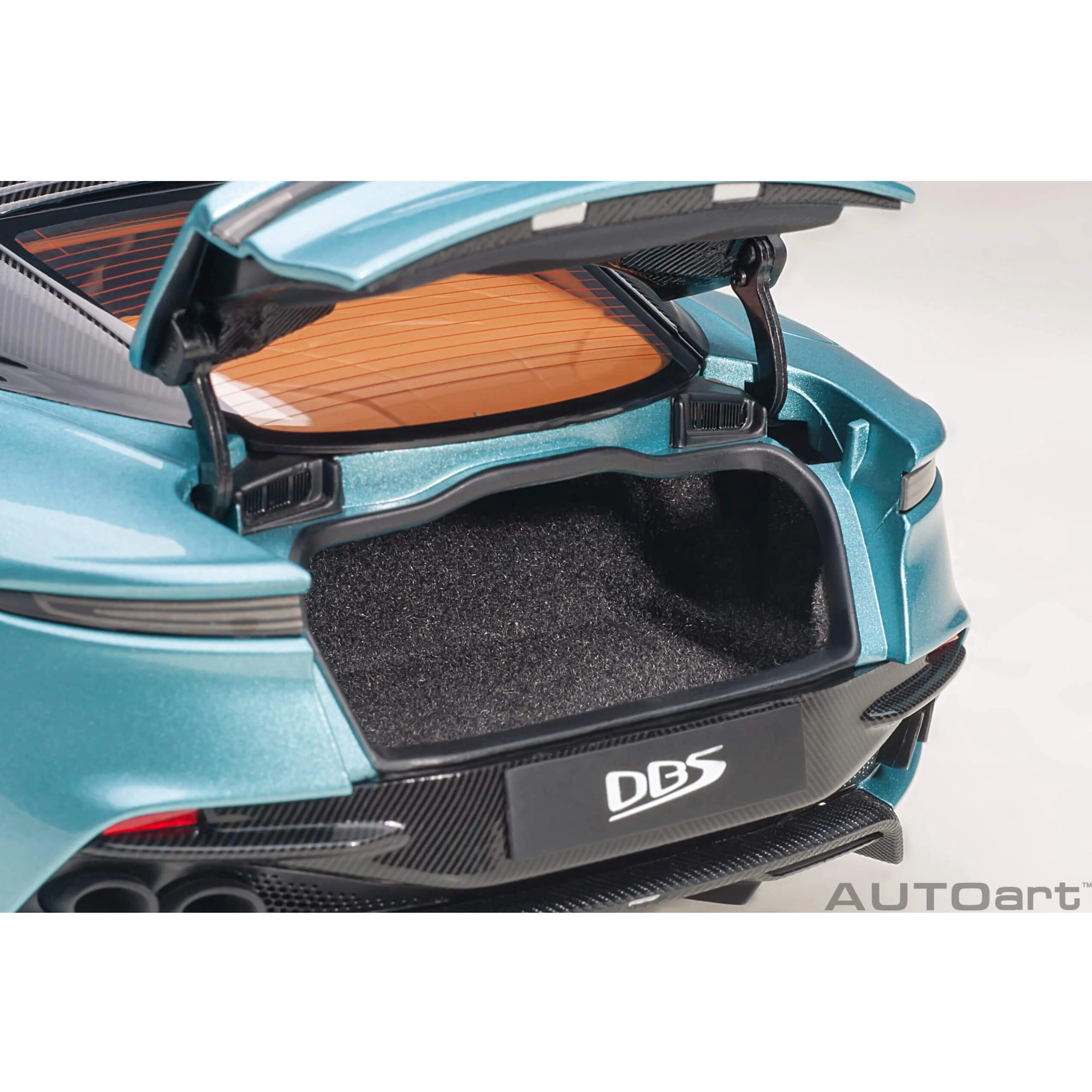Aston Martin DBS Superleggera 2019 Bleu perle des Caraïbes 1/18 - Image 7