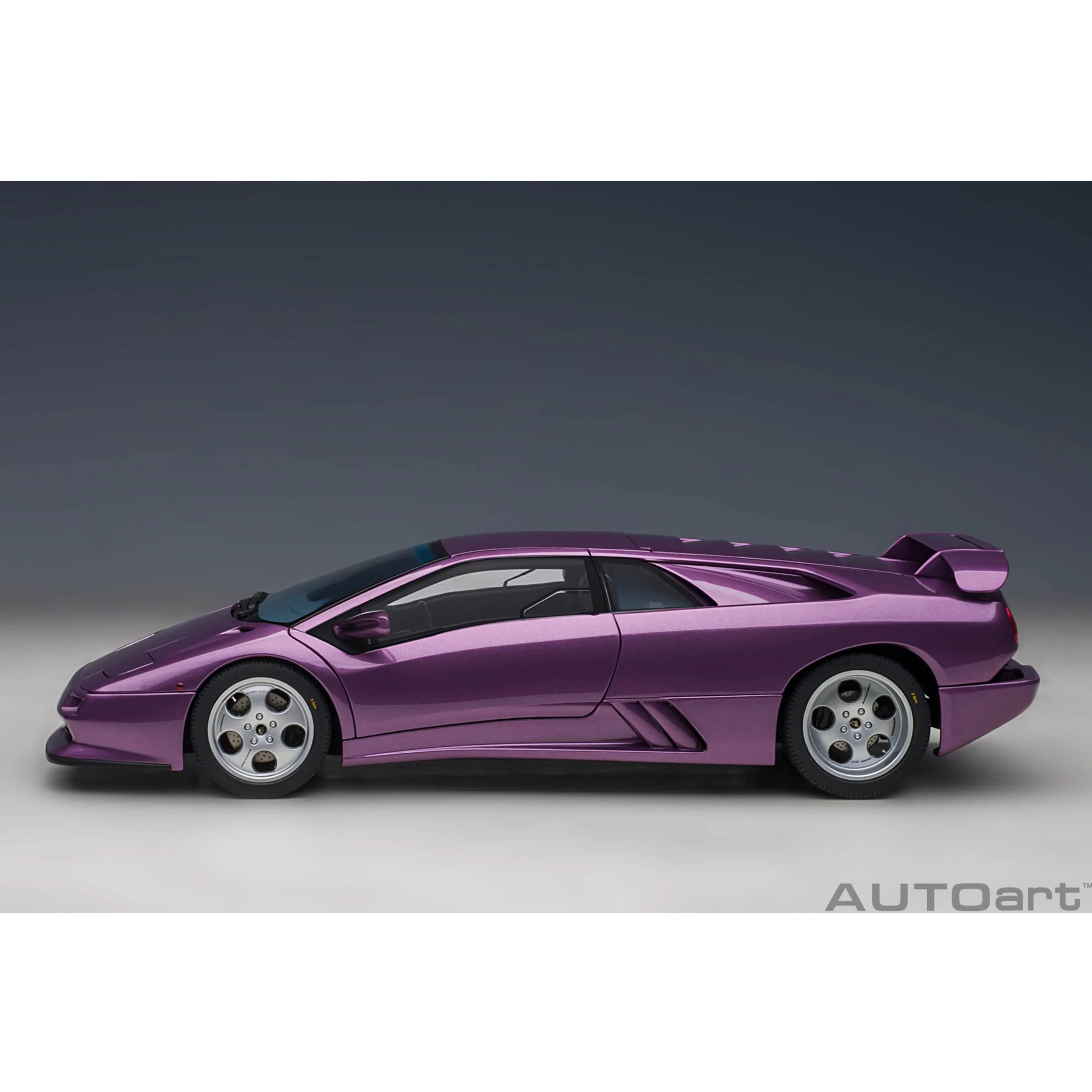 Lamborghini Diablo SE30 1993 Viola SE30 1/18 - Image 3