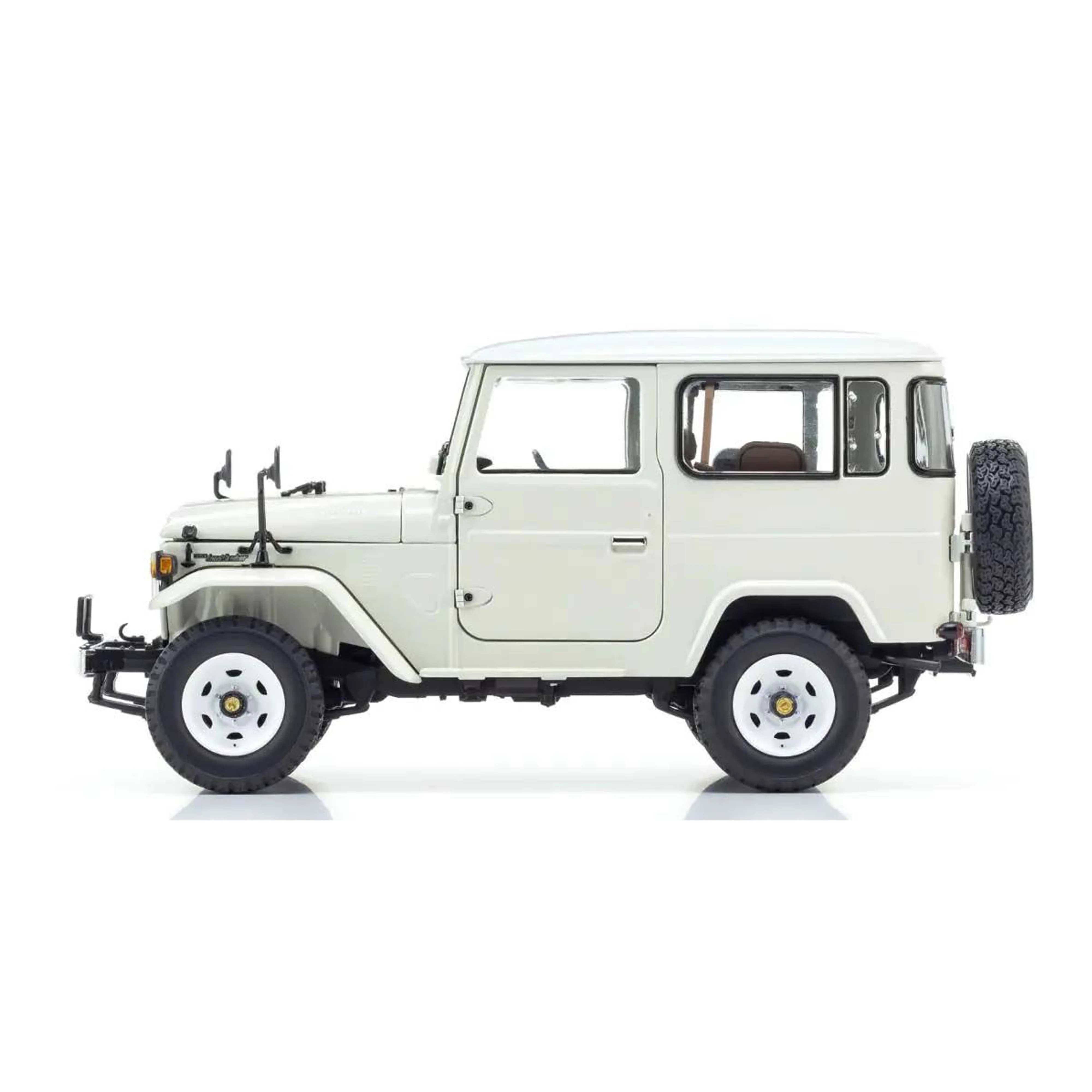 Toyota Land Cruiser 40 Van Blanc 1/18 - Image 3