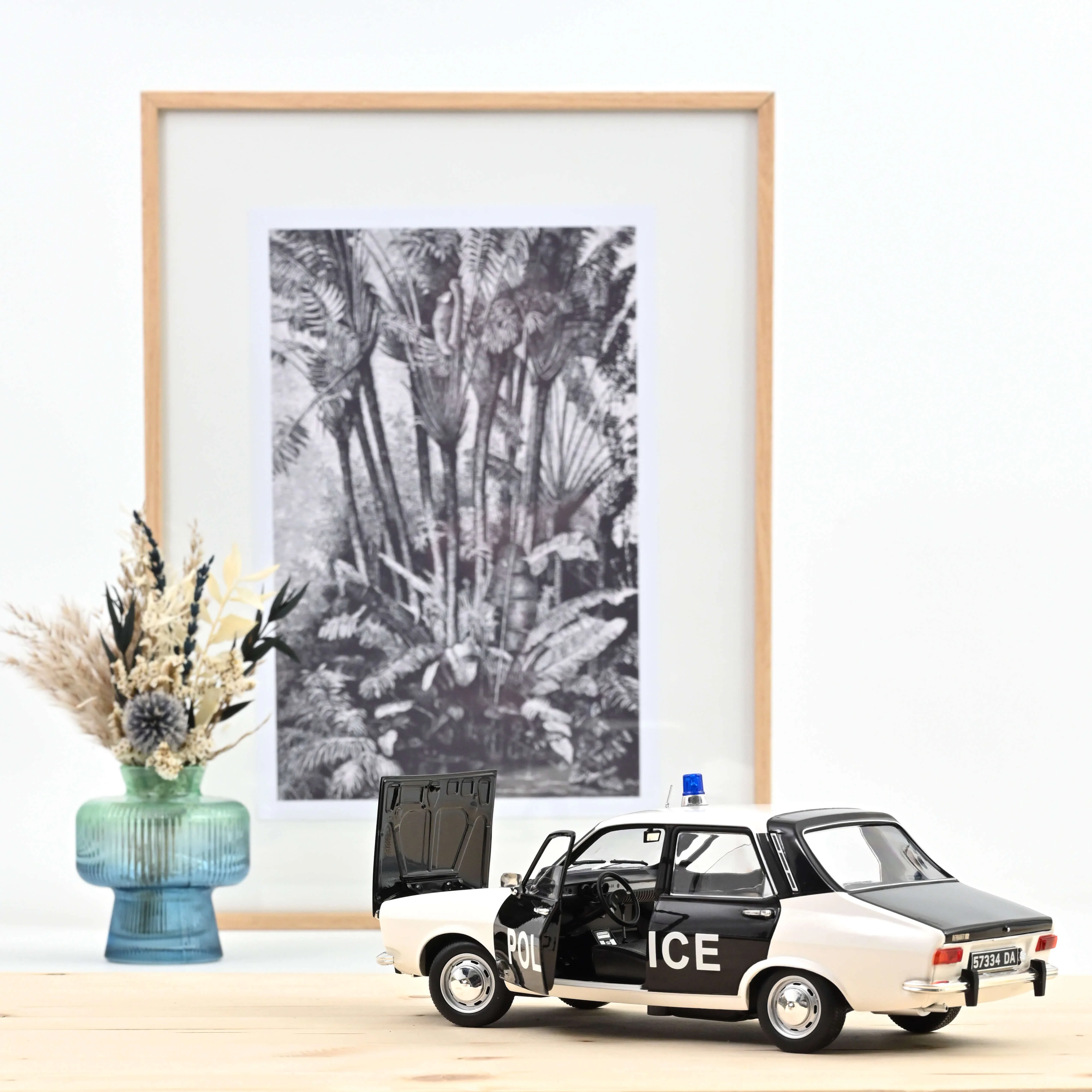 Renault 12 1973 Police 1/18 - 250pcs - Image 2
