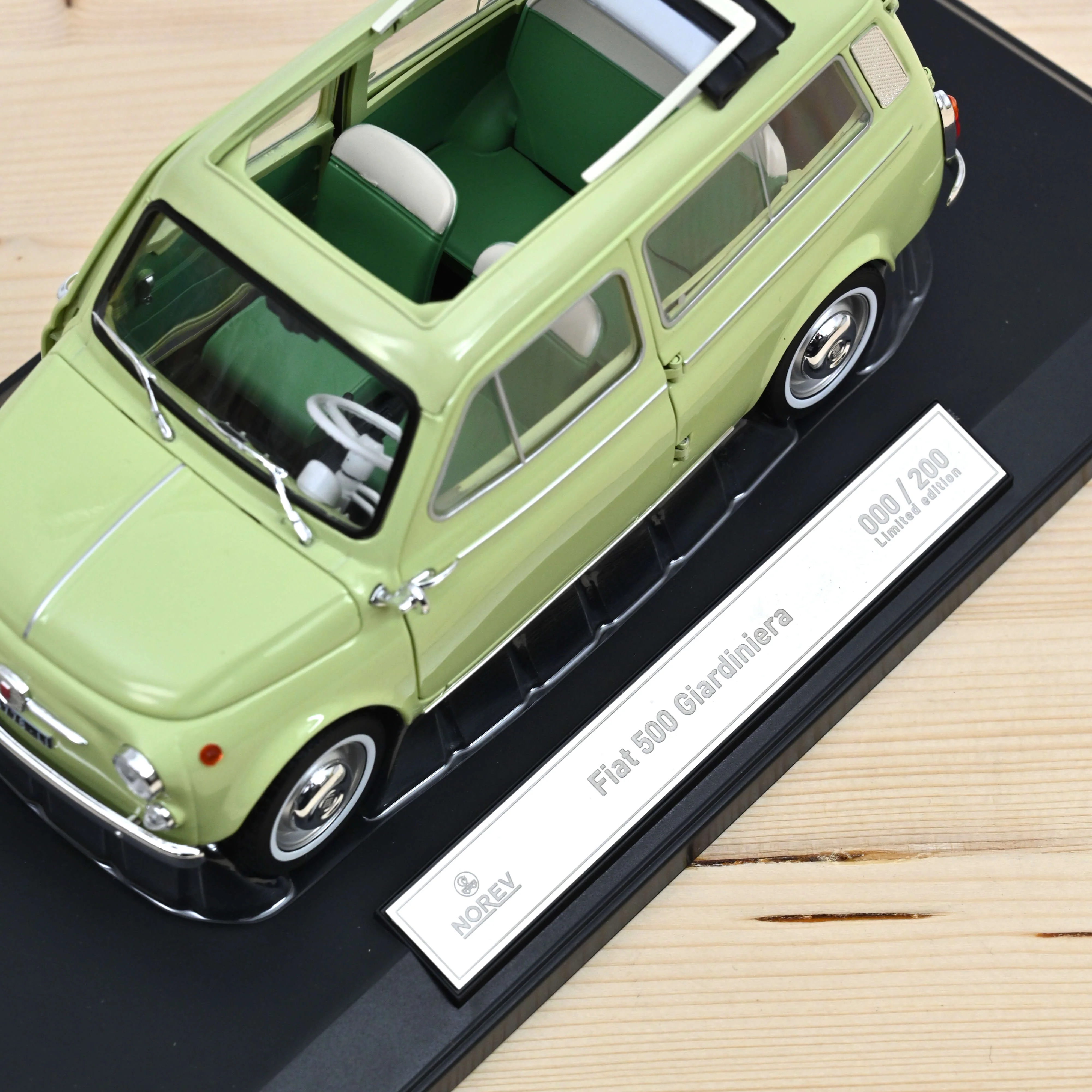 Fiat 500 Giardiniera 1963 Vert Oasis 1/18 - 200pcs - Image 4